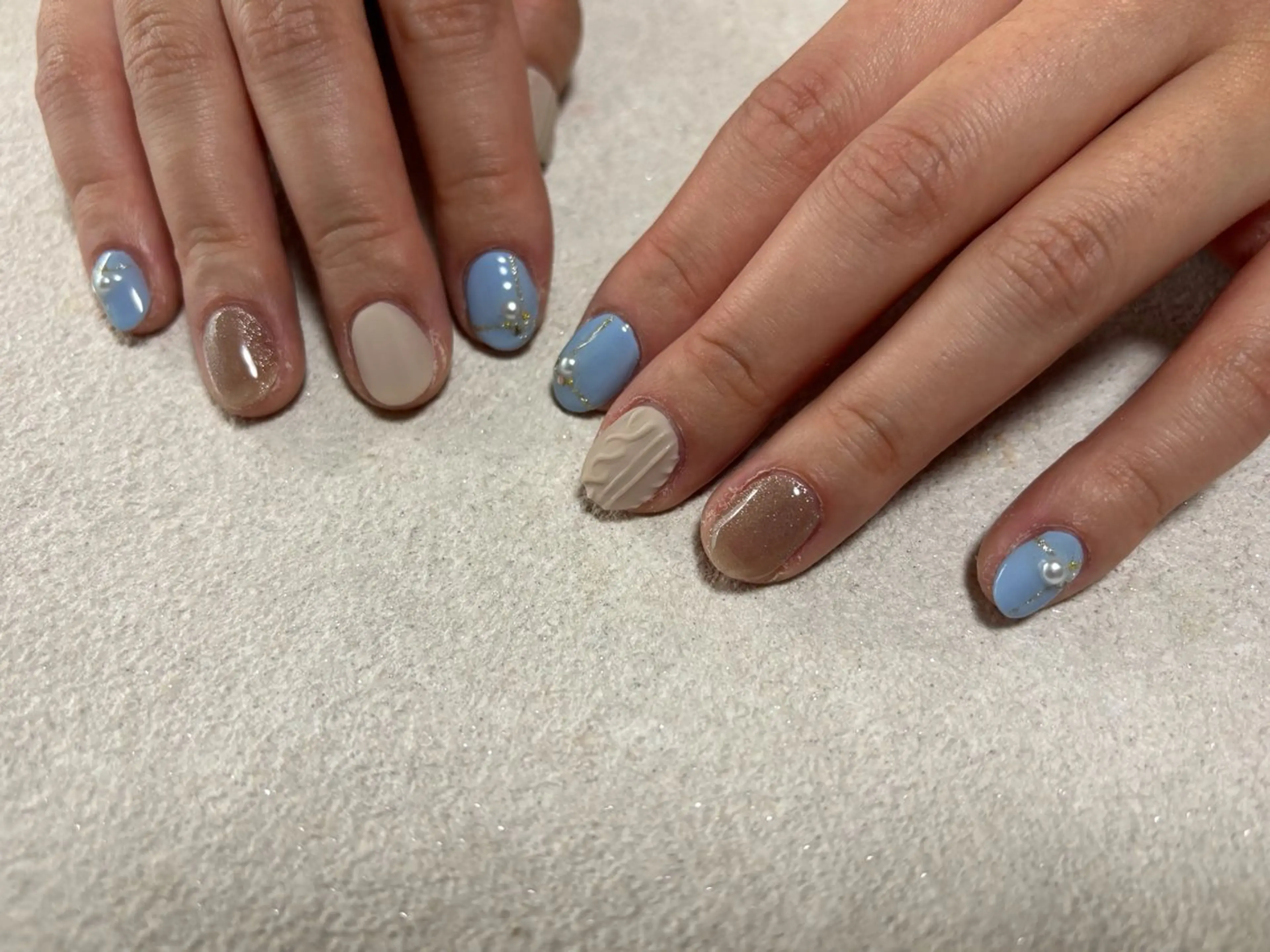 ネイル オーロラネイル フットネイル フレンチネイル ジェルネイル 韓国ネイル ハンドネイル kiki nail &brow二子玉川の眉毛・アイブロウイメージ