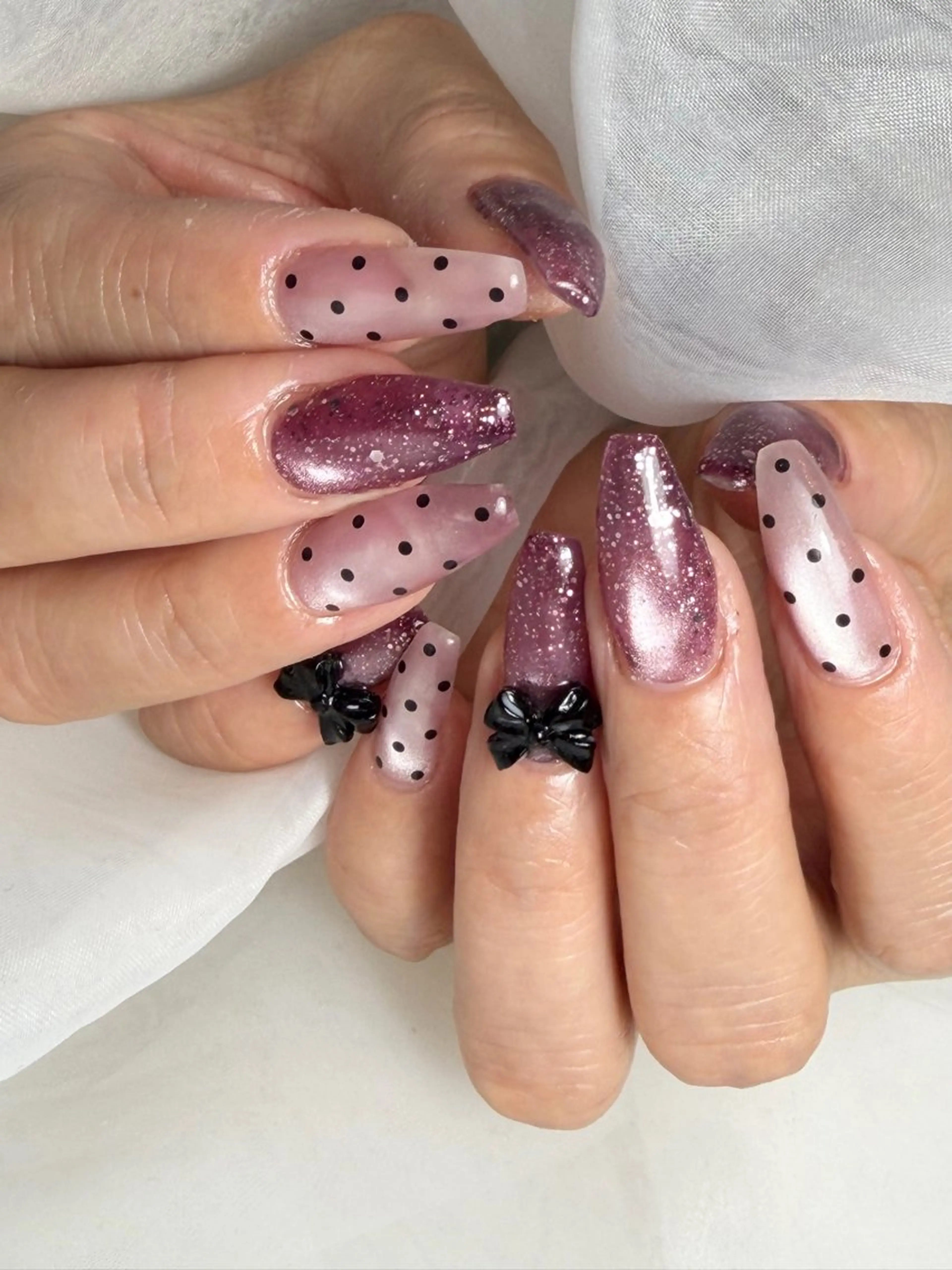 ネイル ドット マグネットネイル ニュアンスネイル ハンドネイル MIKA ♡の眉毛・アイブロウイメージ