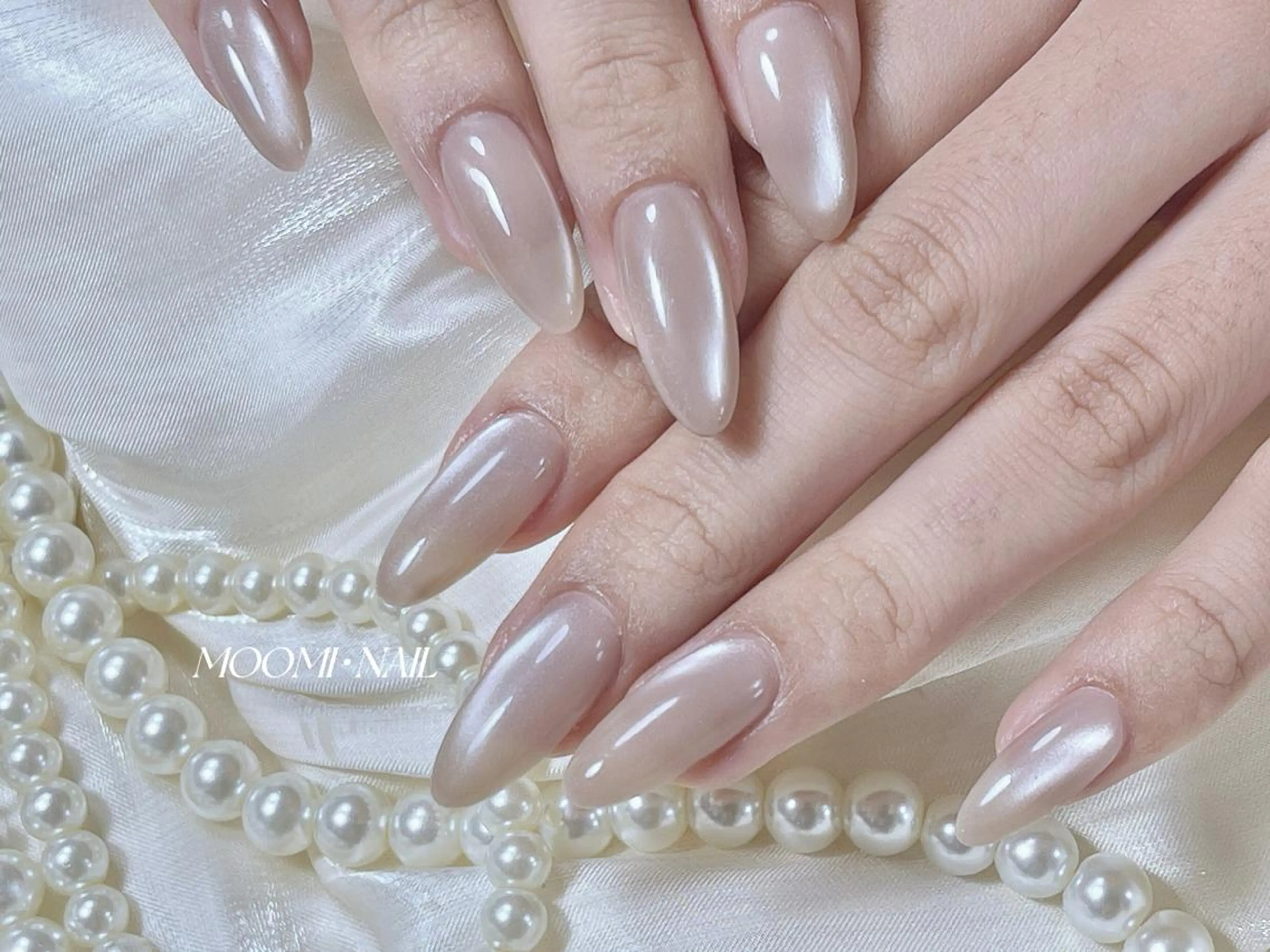 ネイル 長さ出し フレンチネイル ジェルネイル ガラスフレンチ 韓国ネイル ハンドネイル moomi nail スカルプ専門のネイルデザイン