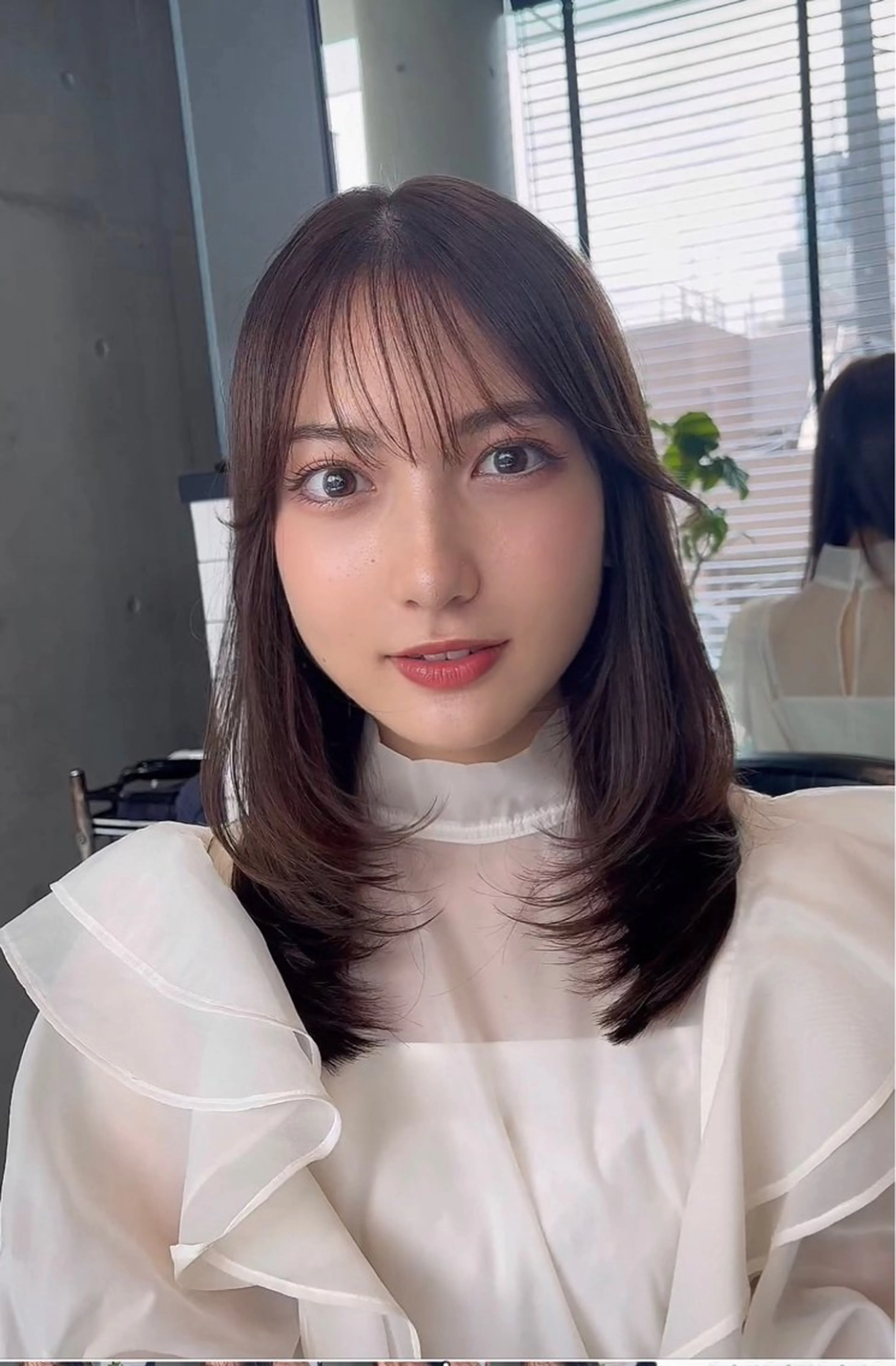 ミディアム カラー カット ヘアカラー トリートメント 🌫️大人韓国ヘア 🌫️naoyaのヘアスタイル