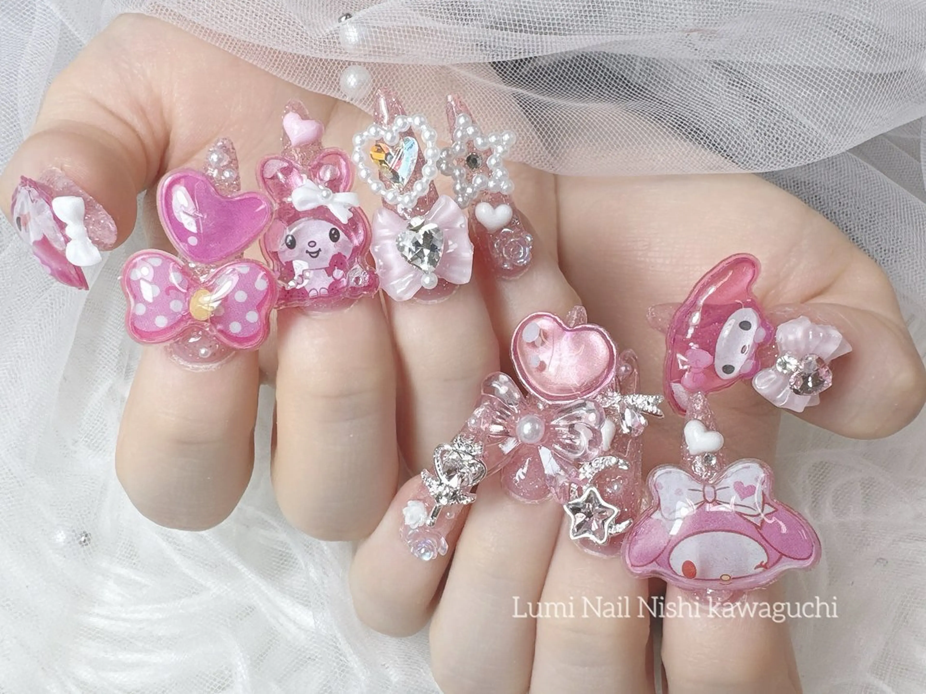 ネイル フットネイル ジェルネイル キラキラネイル オフィスネイル ピンク ハンドネイル Lumi Nail Salonのネイルデザイン