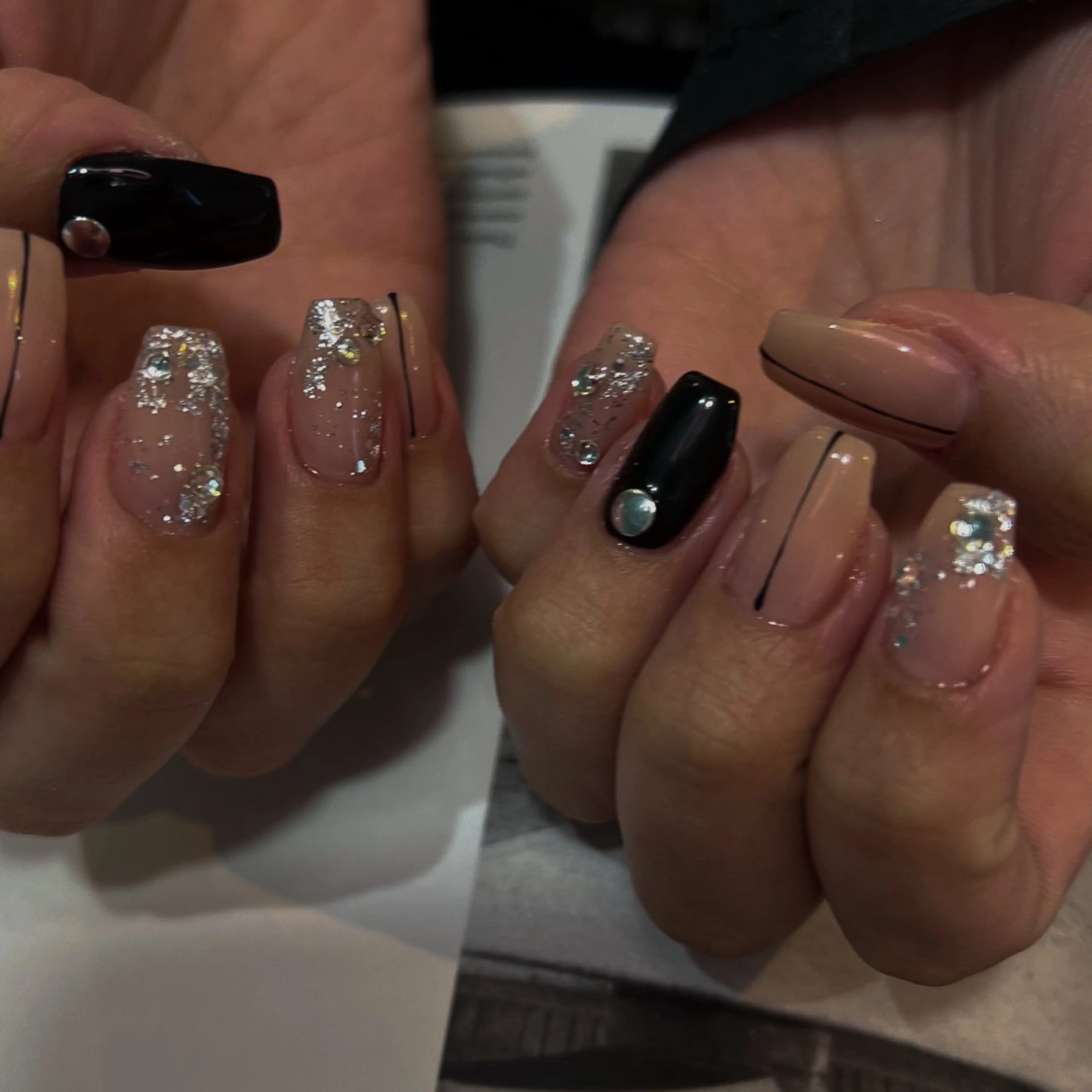 ネイル ハンドネイル nailsalon ULLのネイルデザイン