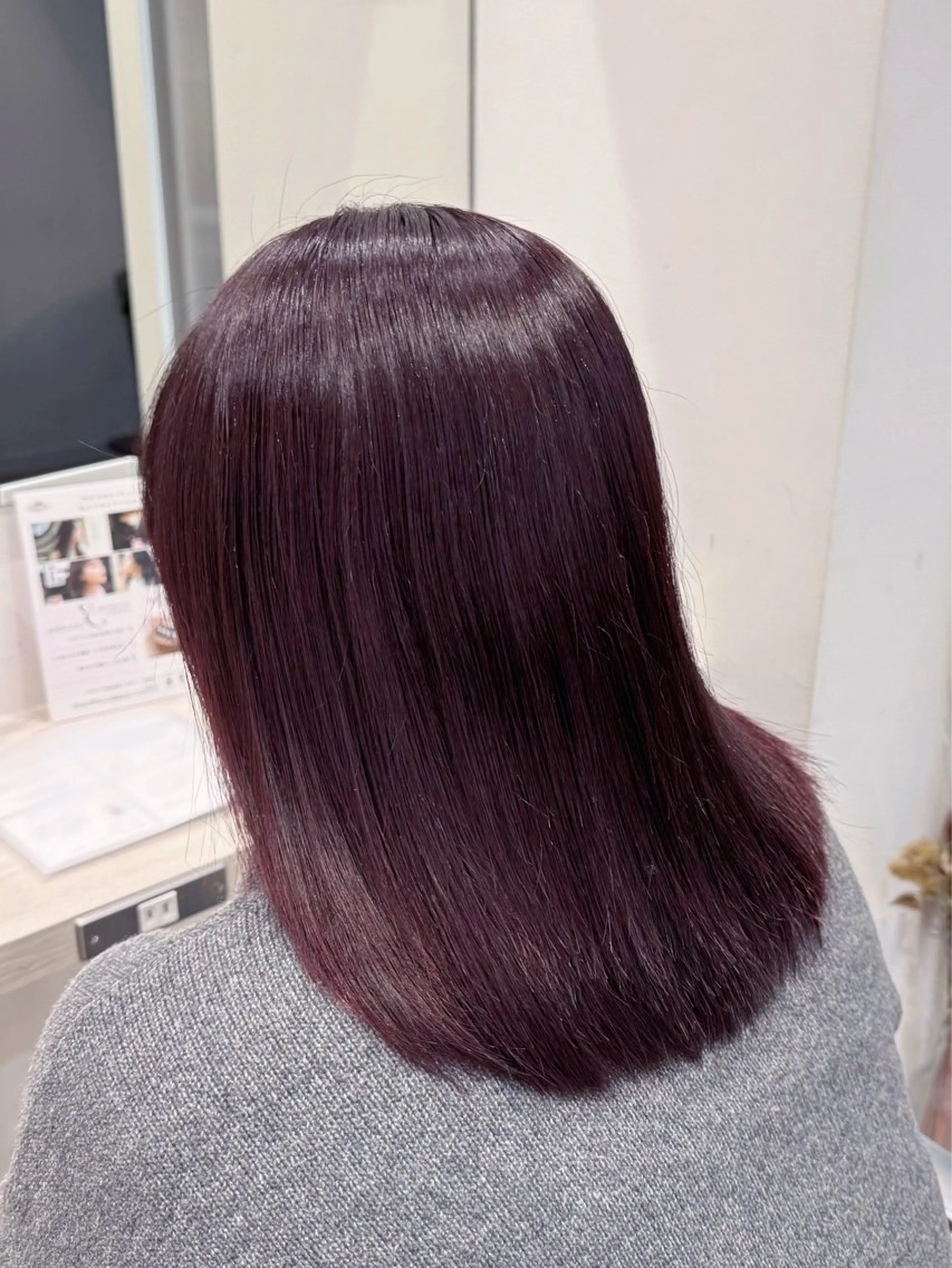 ミディアム カラー カット ヘアカラー トリートメント 暖色/顔周りカット/ レイヤー/成田悠里のヘアスタイル