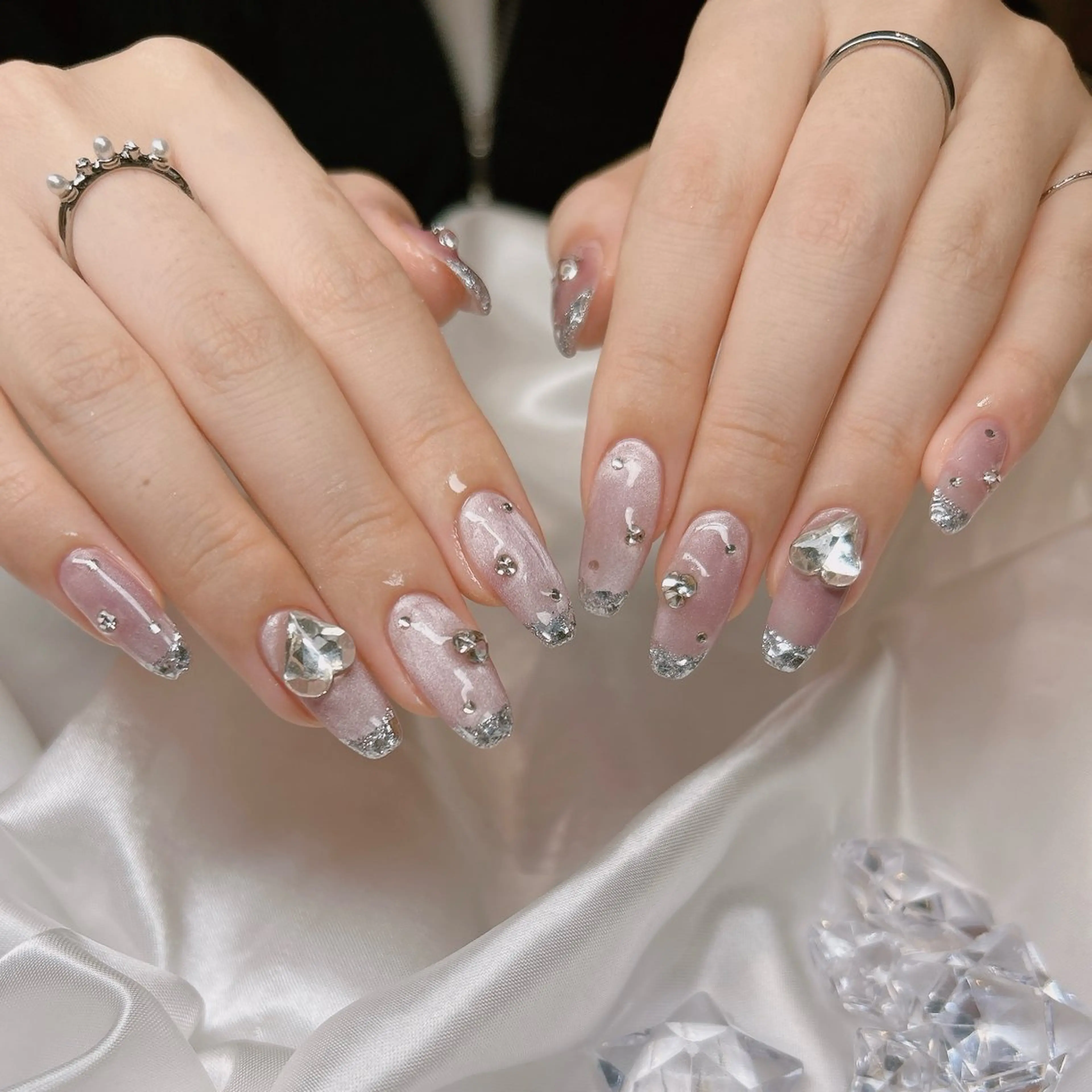 ネイル フレンチネイル ガラスフレンチ ハンドネイル junna 金山.東別院.上前津のネイルデザイン