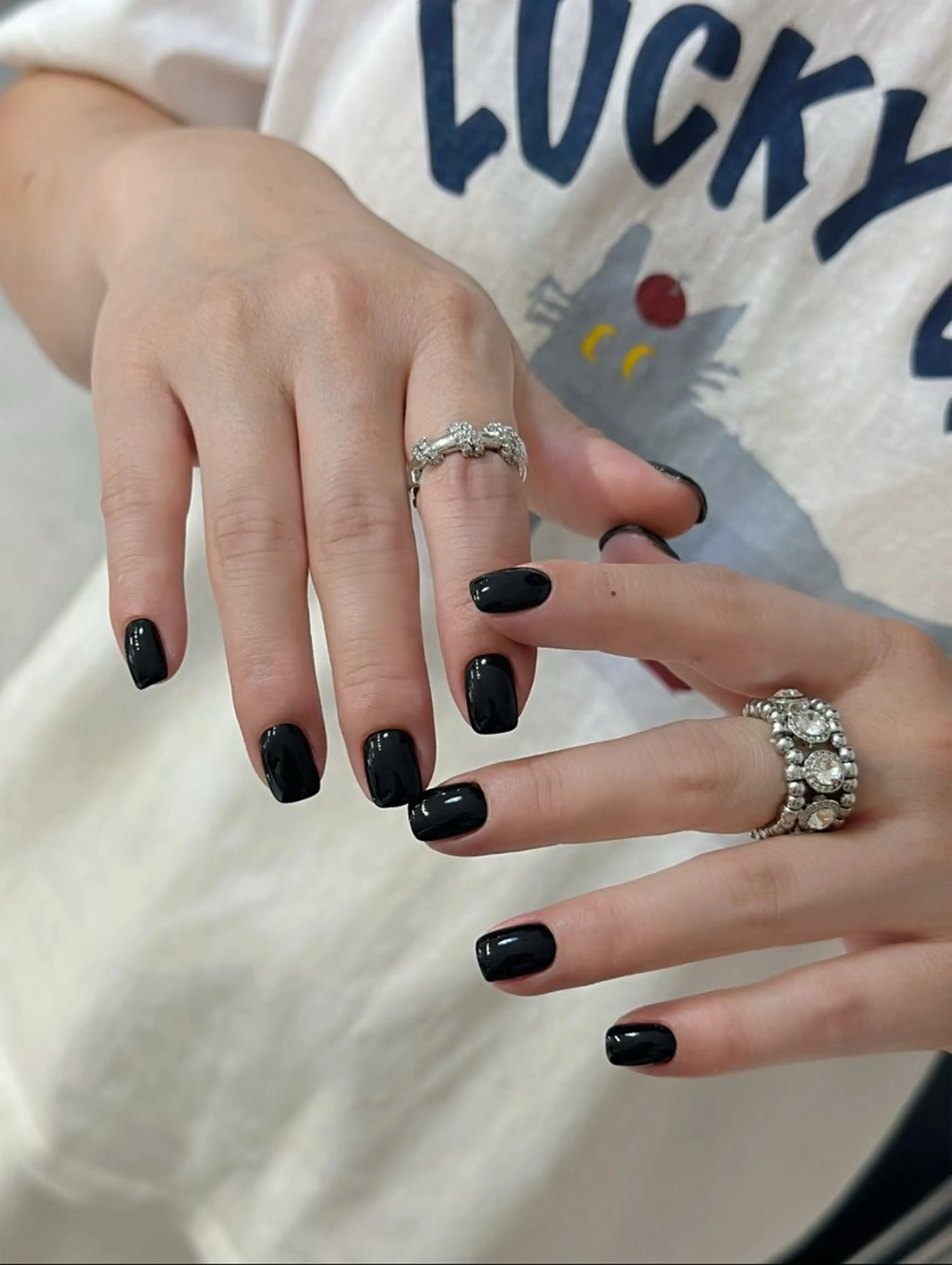 ネイル オーロラネイル 長さ出し フットネイル 韓国ネイル ラメ(グリッター) ハンドネイル 👍thumbs up nail👍のネイルデザイン