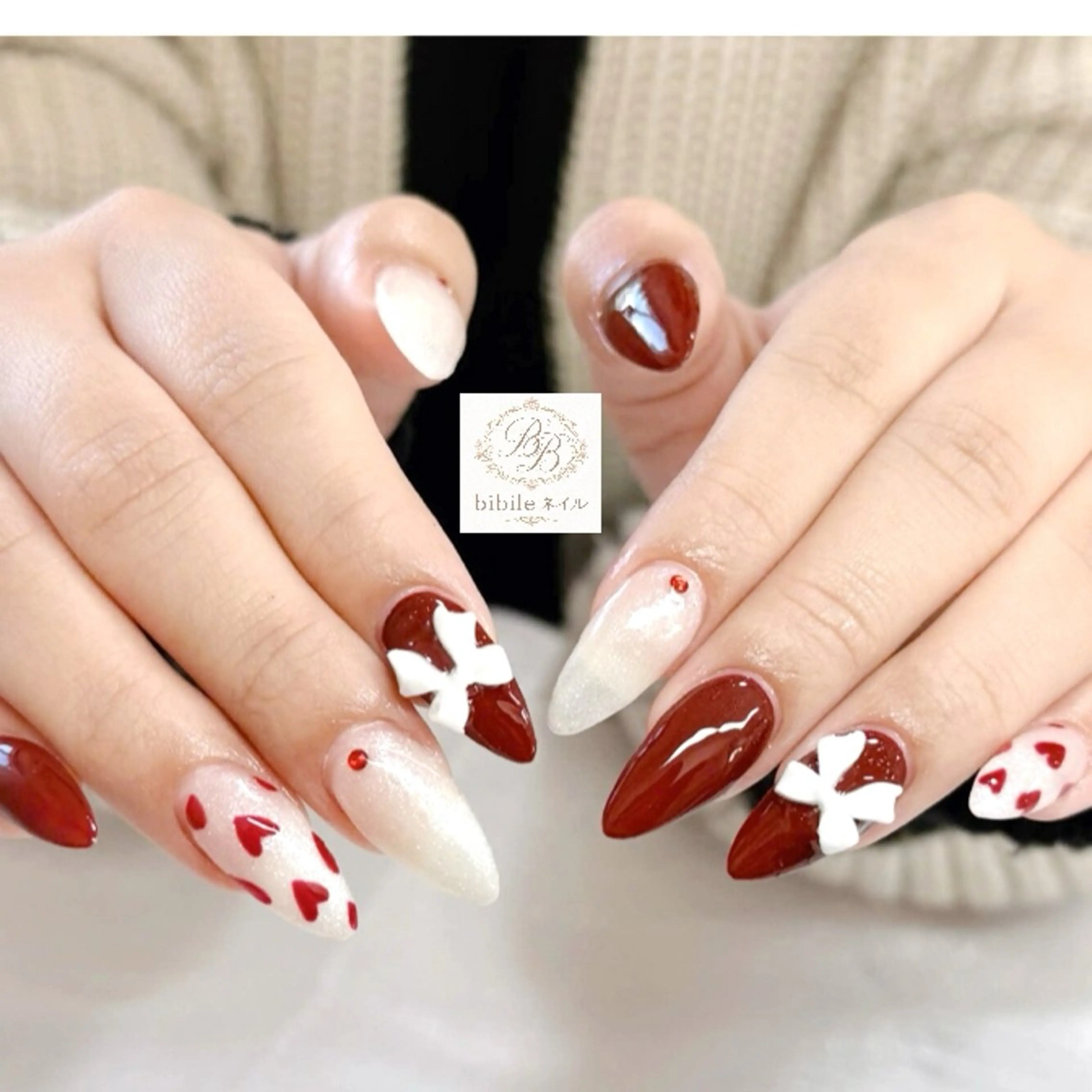 ネイル ハンドネイル 島尻 ユインのネイルデザイン