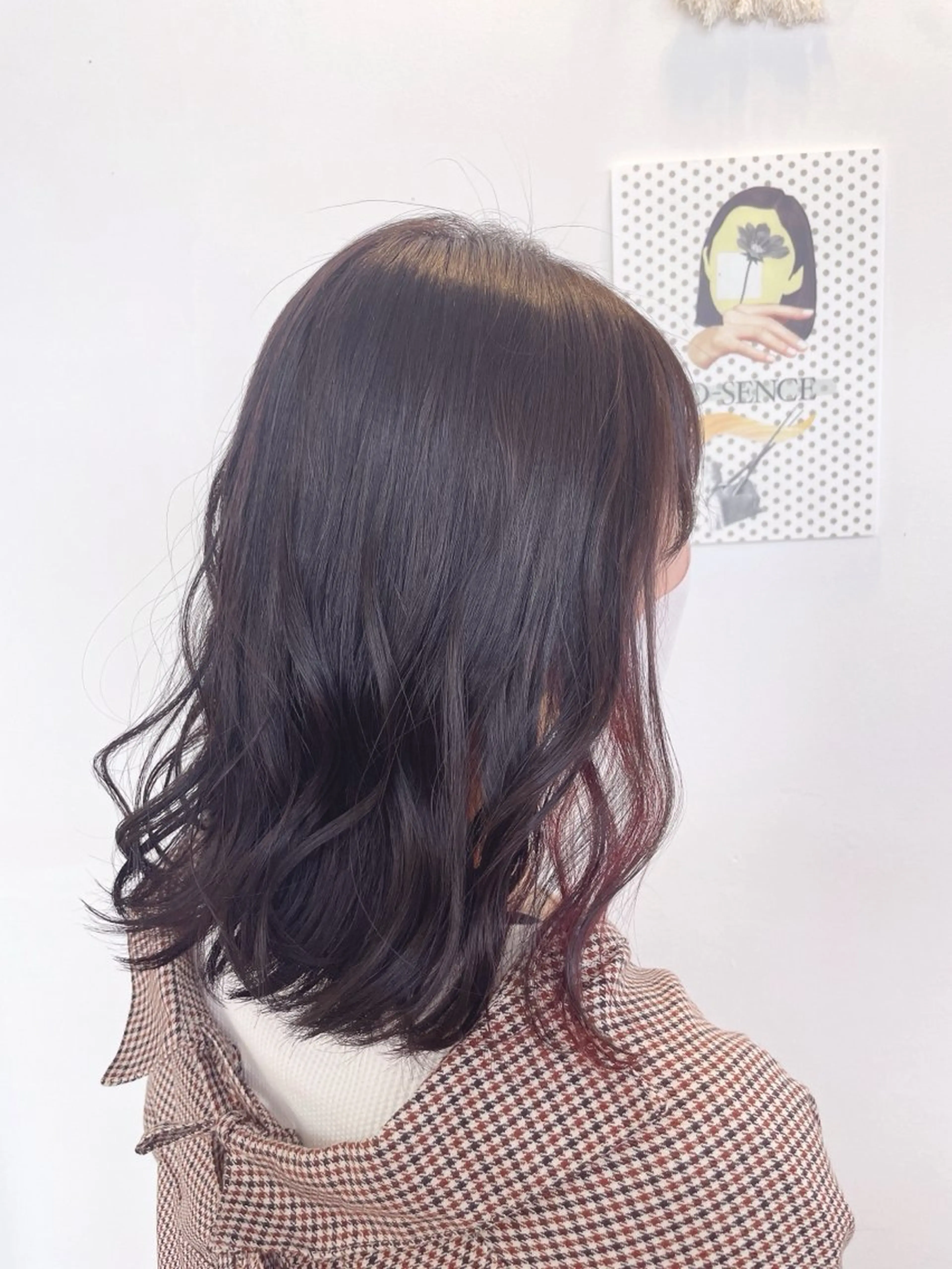 ミディアム 花田 綾のヘアスタイル
