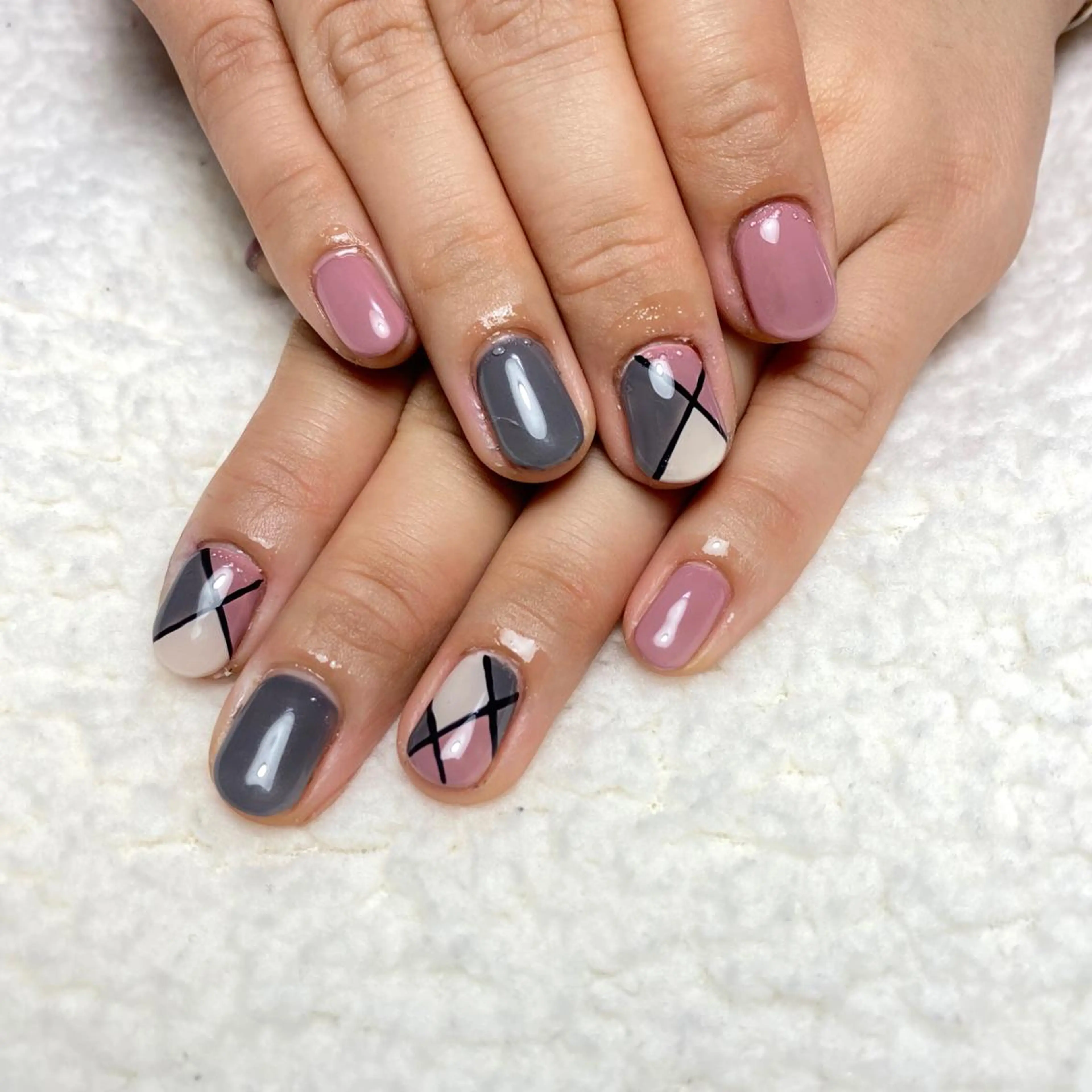 ネイル ハンドネイル COCO+所属・COCO +のエステ・リラクイメージ