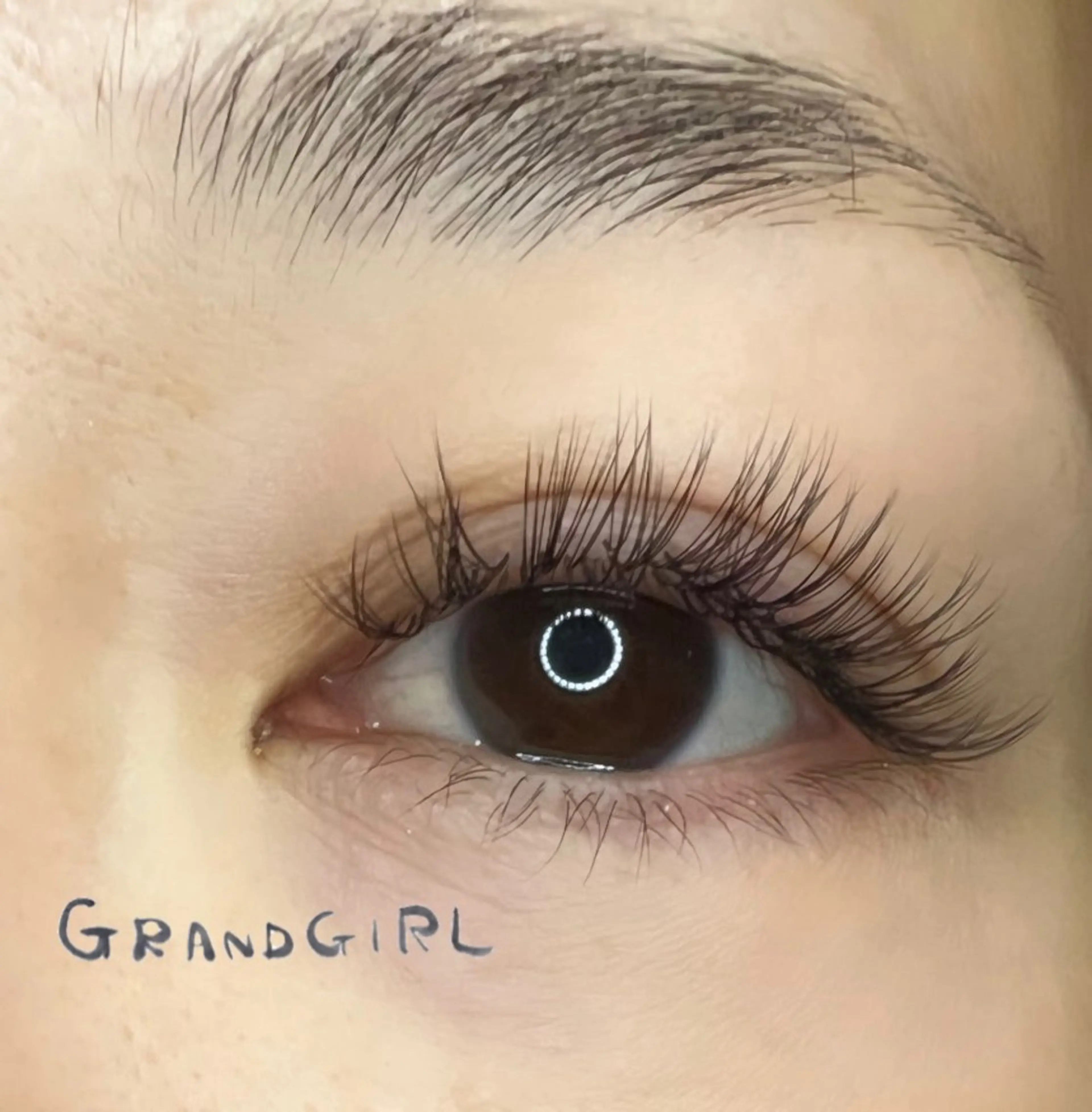 マツエク・マツパ ボリュームラッシュ マツエク ヨシダ セリナのマツエク・マツパデザイン