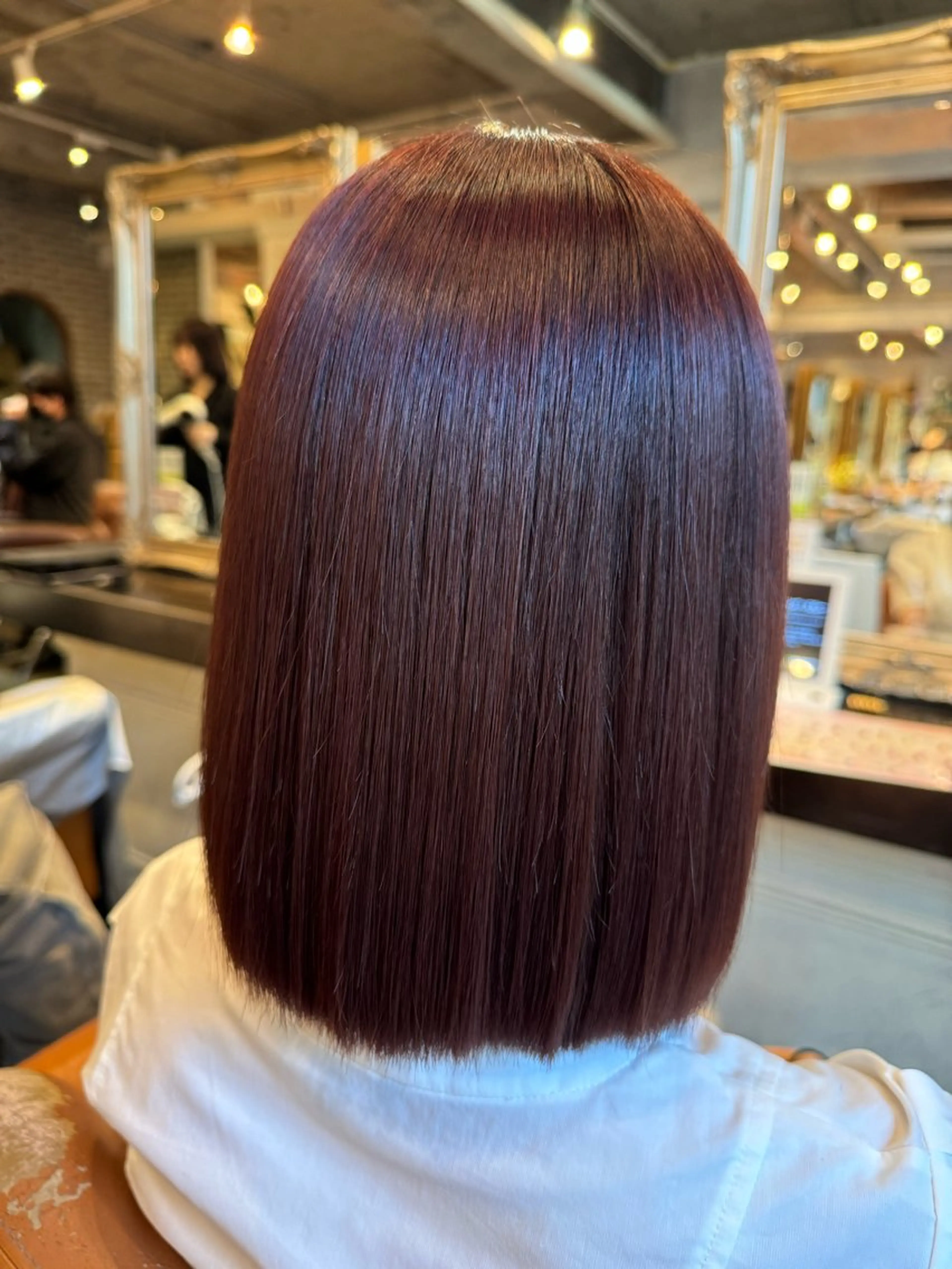 ショート カラー パーマ ボブ 酸性ストレート ストレートパーマ カット 縮毛矯正 トリートメント ハイライト/インナー /ブリーチ/レイヤーのヘアスタイル