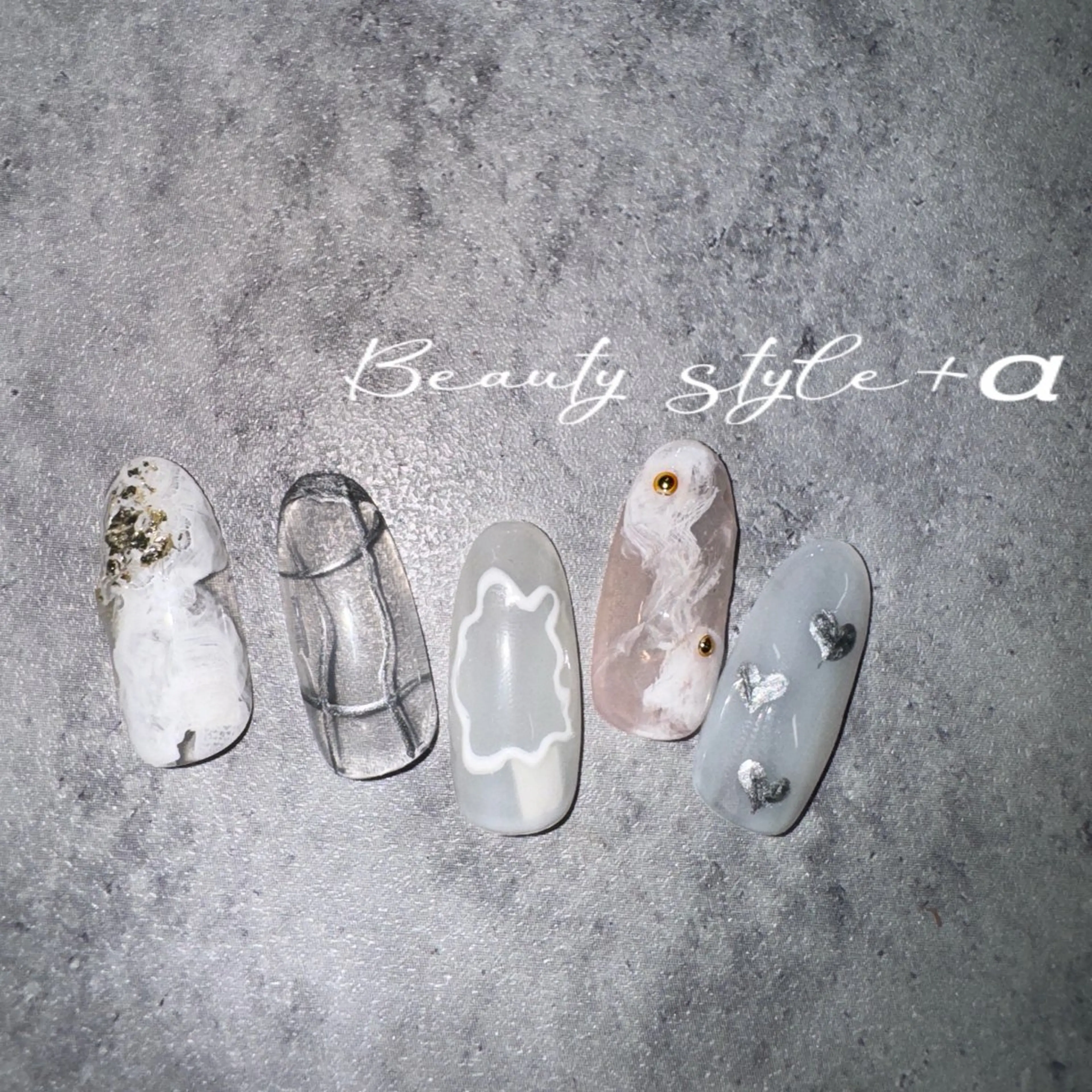 ネイル ニュアンスネイル 冬ネイル Beauty style +α所属・Memezawa Nanaのネイルデザイン