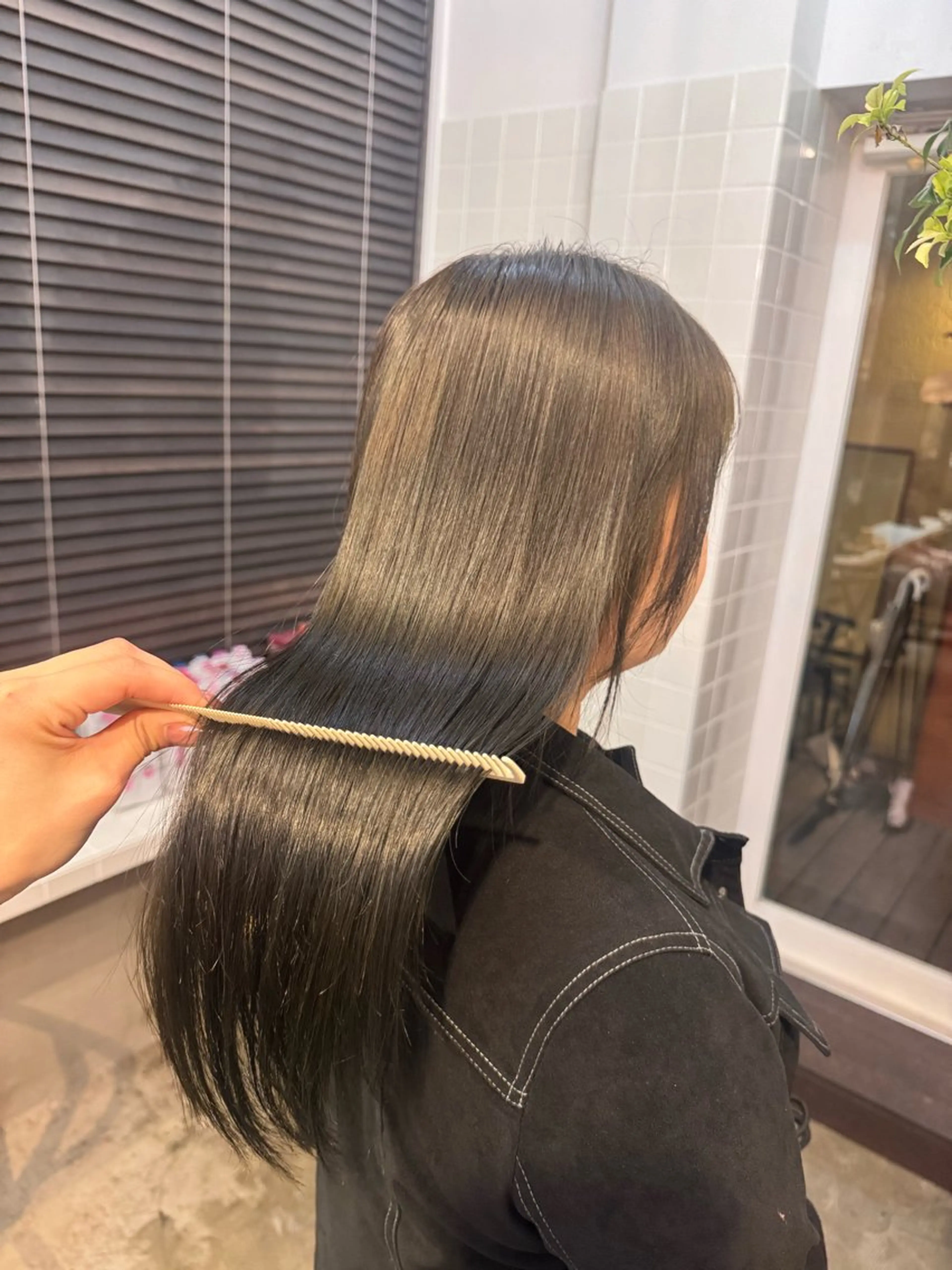 ロング ヘアカラー 🦢パーマモデル募集 中🦢AI🫧のヘアスタイル