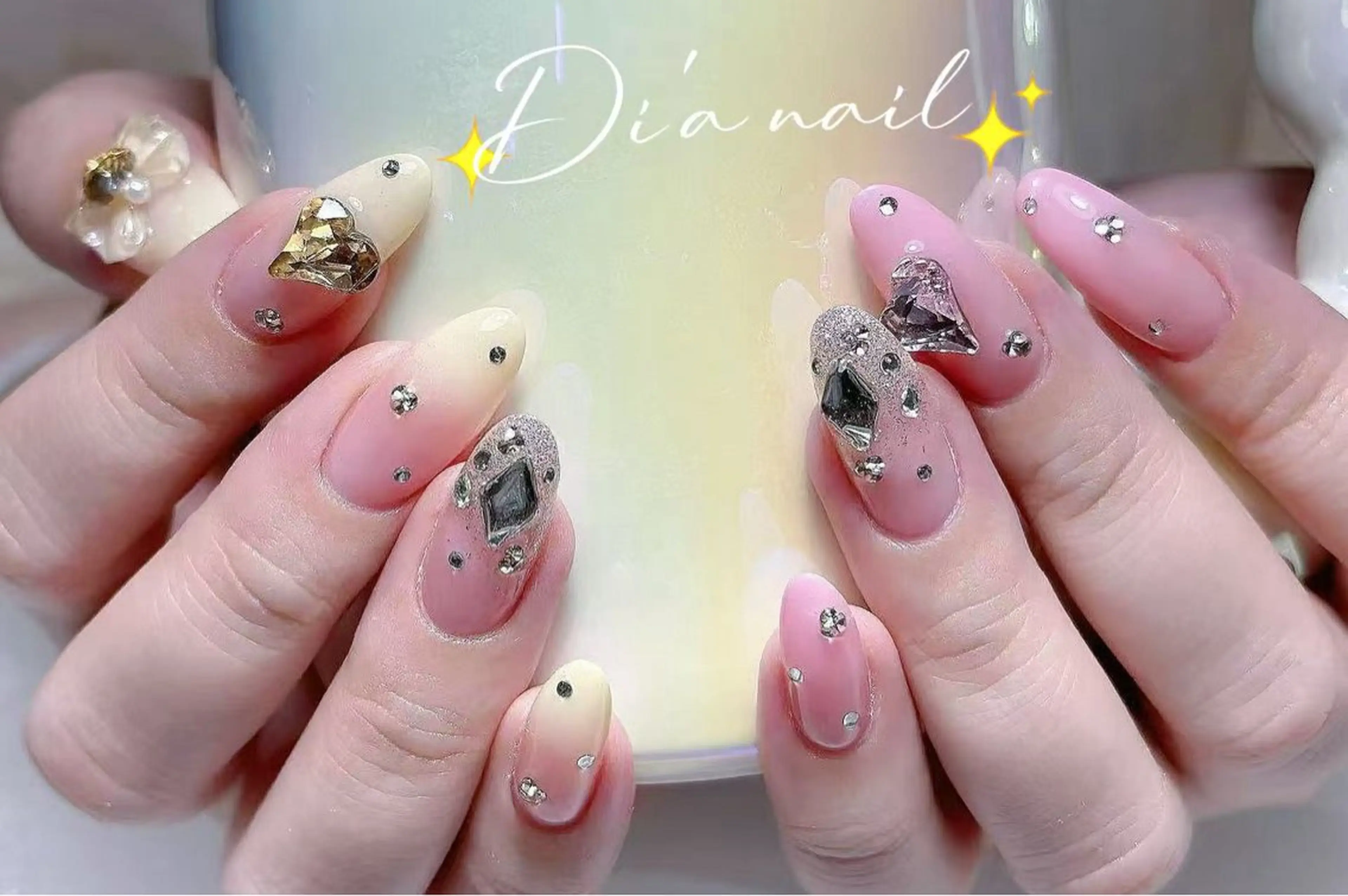 ネイル チークネイル ジェルネイル グラデーション マグネットネイル ニュアンスネイル Di'a nail ネイルサロンのネイルデザイン