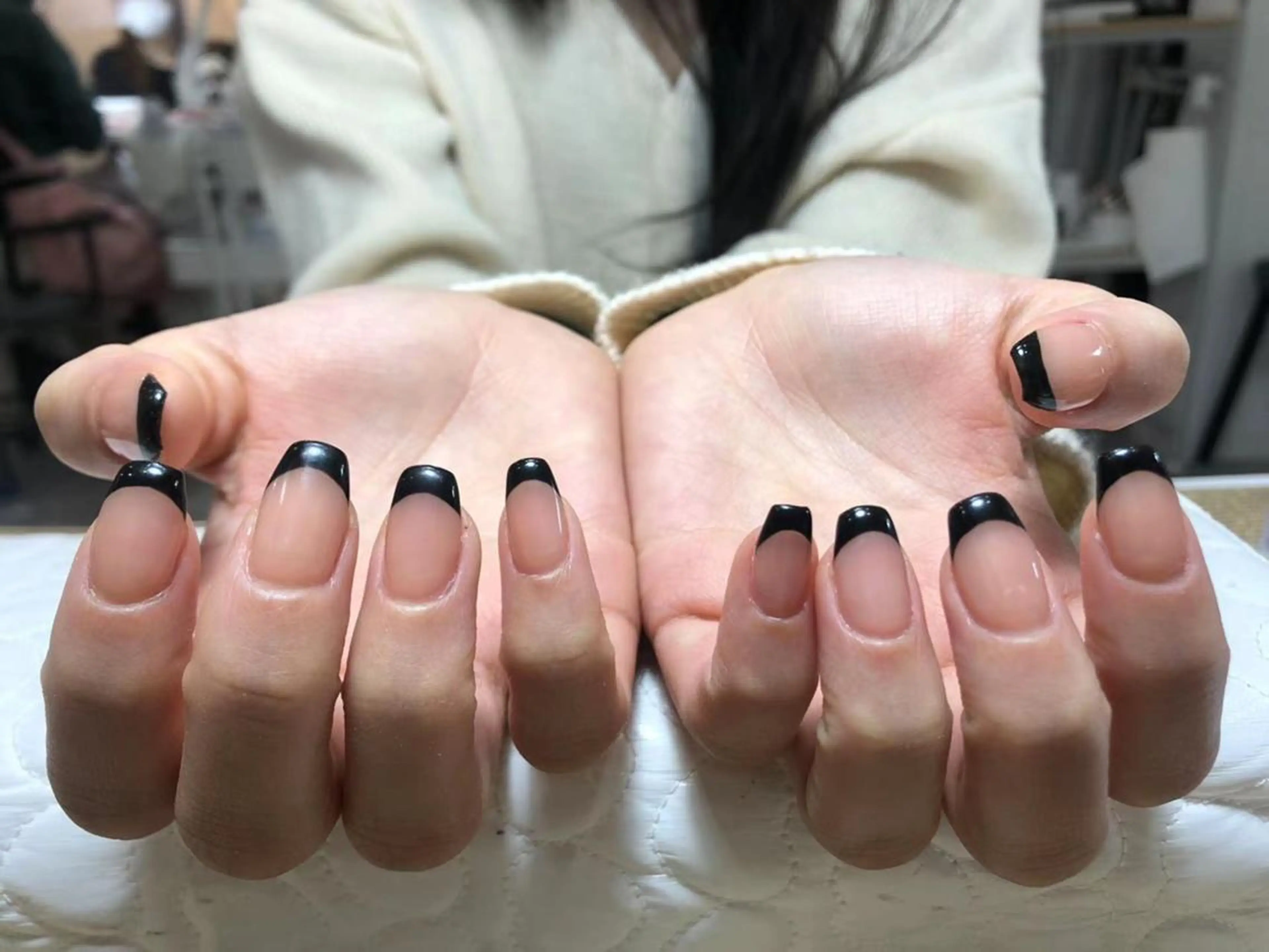 ネイル 🦋 Queenieのネイルデザイン