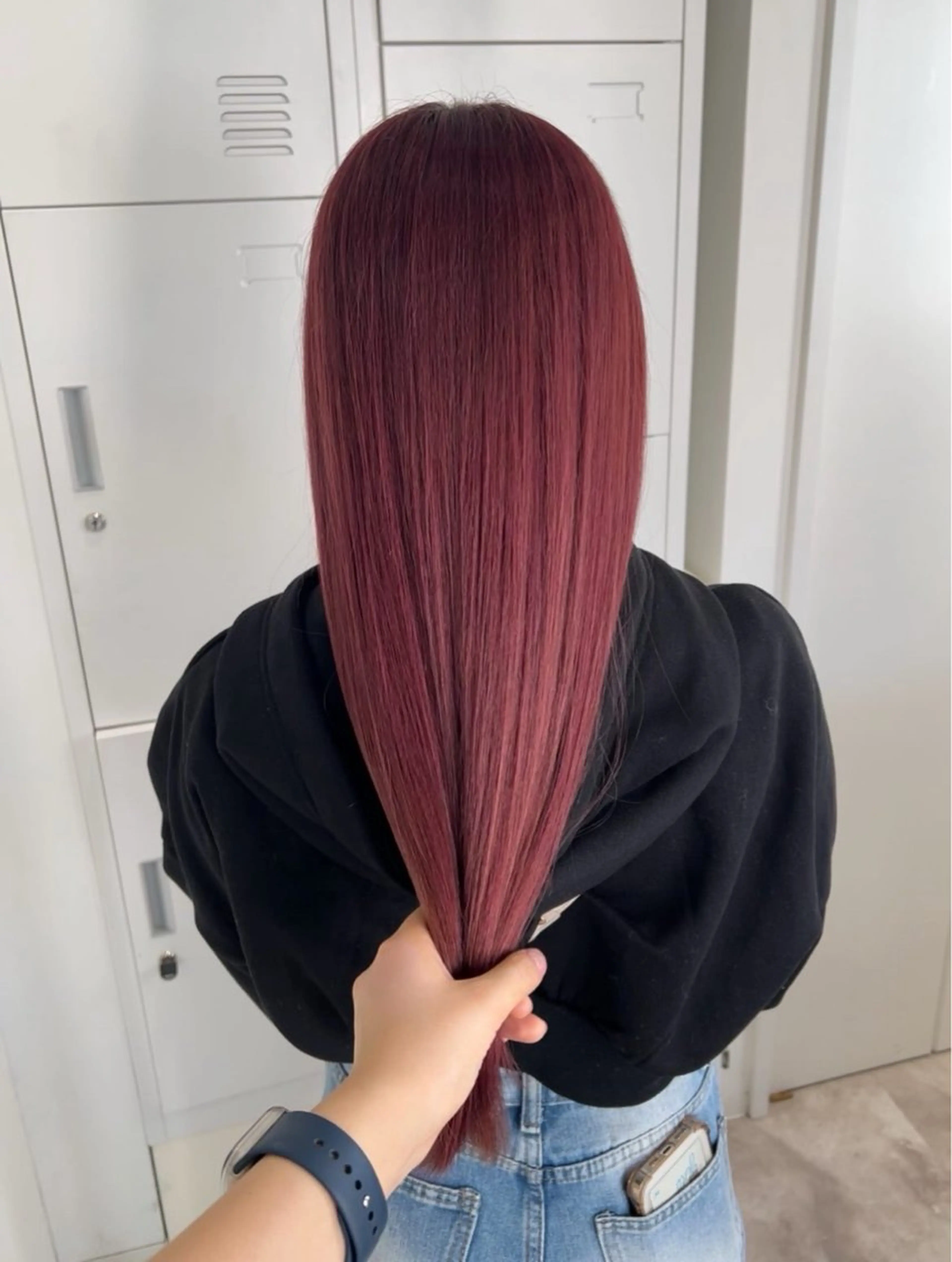 ロング カラー ブリーチ ヘアカラー 黒阪 なみのヘアスタイル