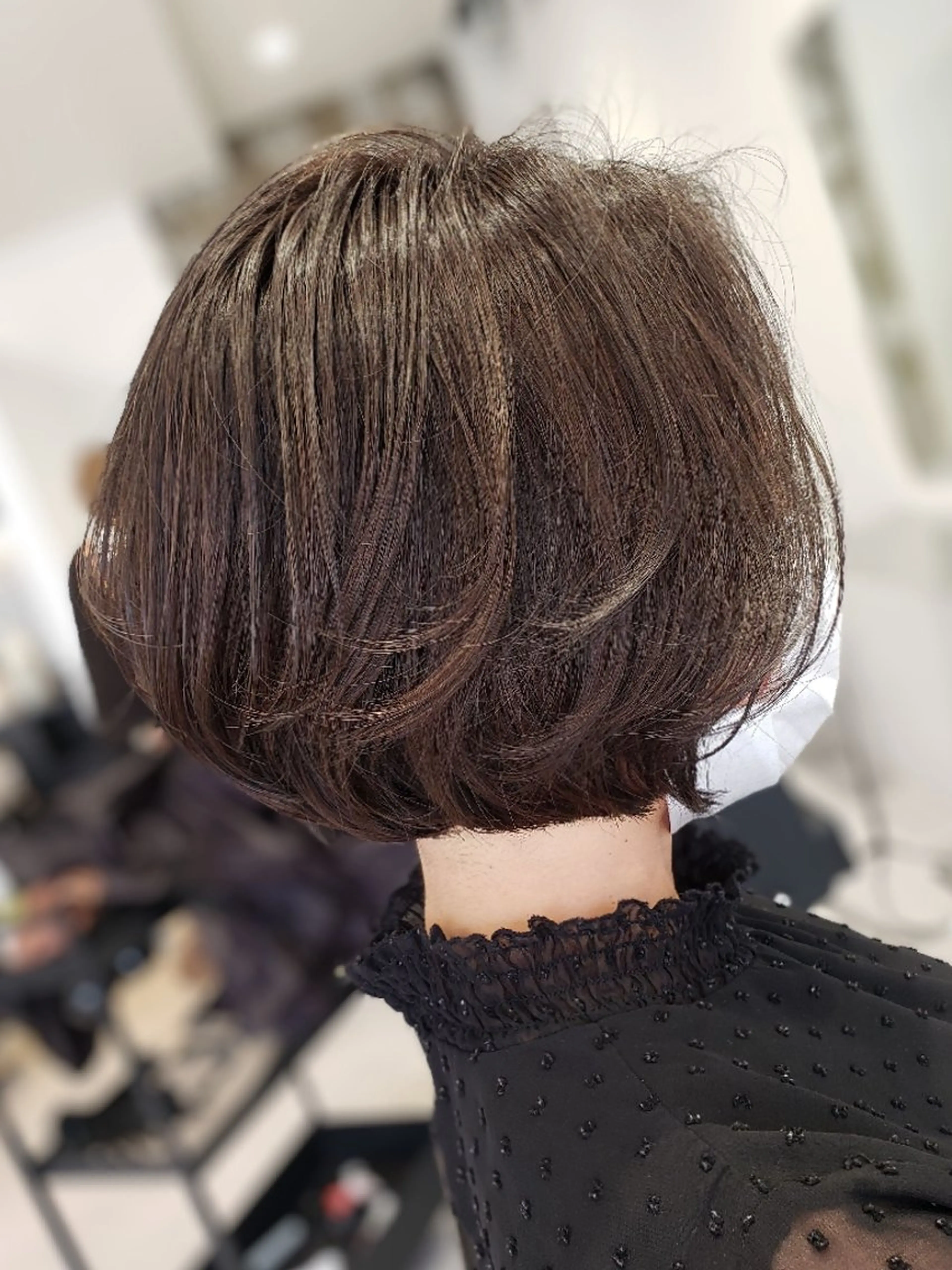ショート ボブレイヤー ボブ レイヤーカット TELA HAIR 土気あすみが丘店所属・✂ AYAのヘアスタイル
