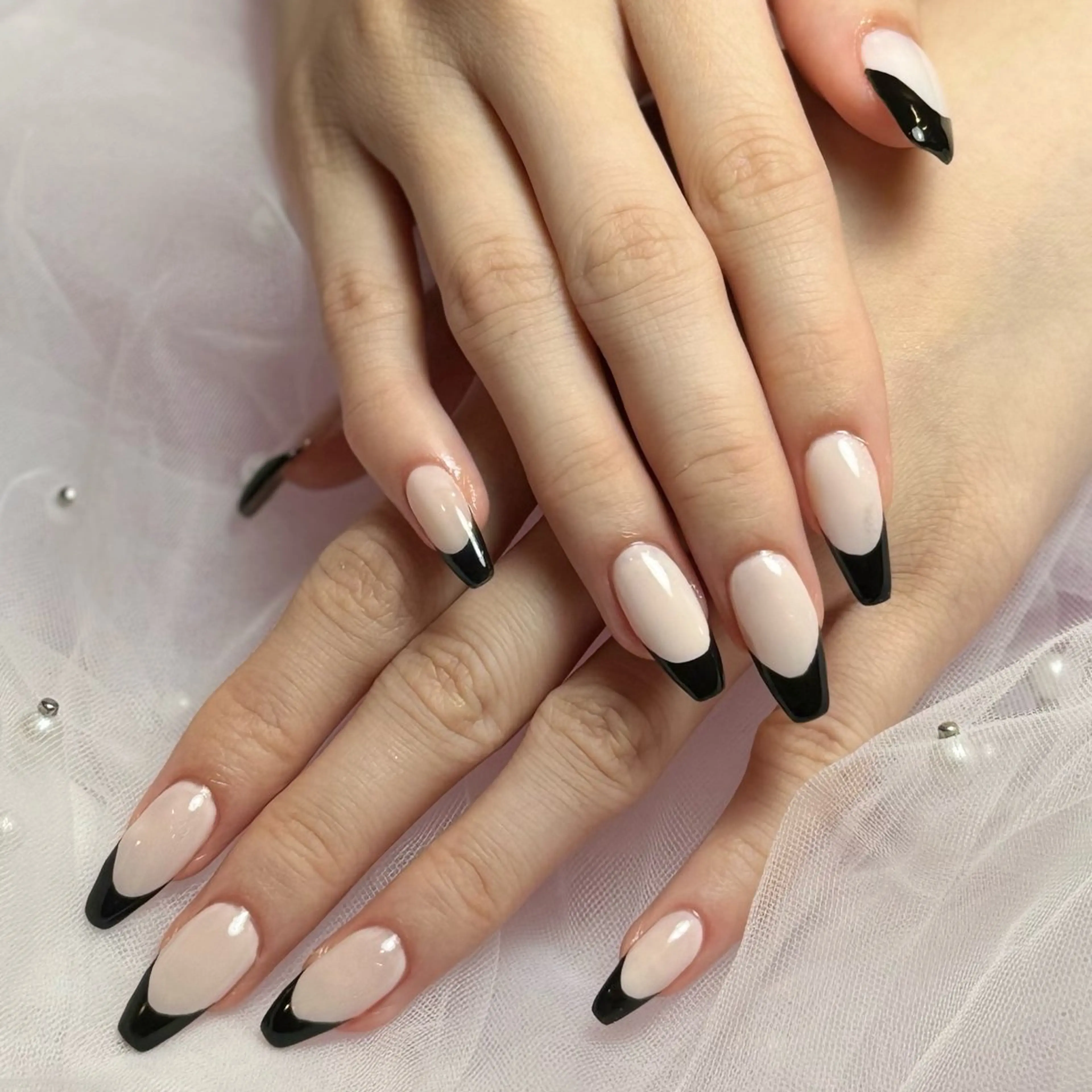 ネイル フレンチネイル ピンキー 池田公園店のネイルデザイン