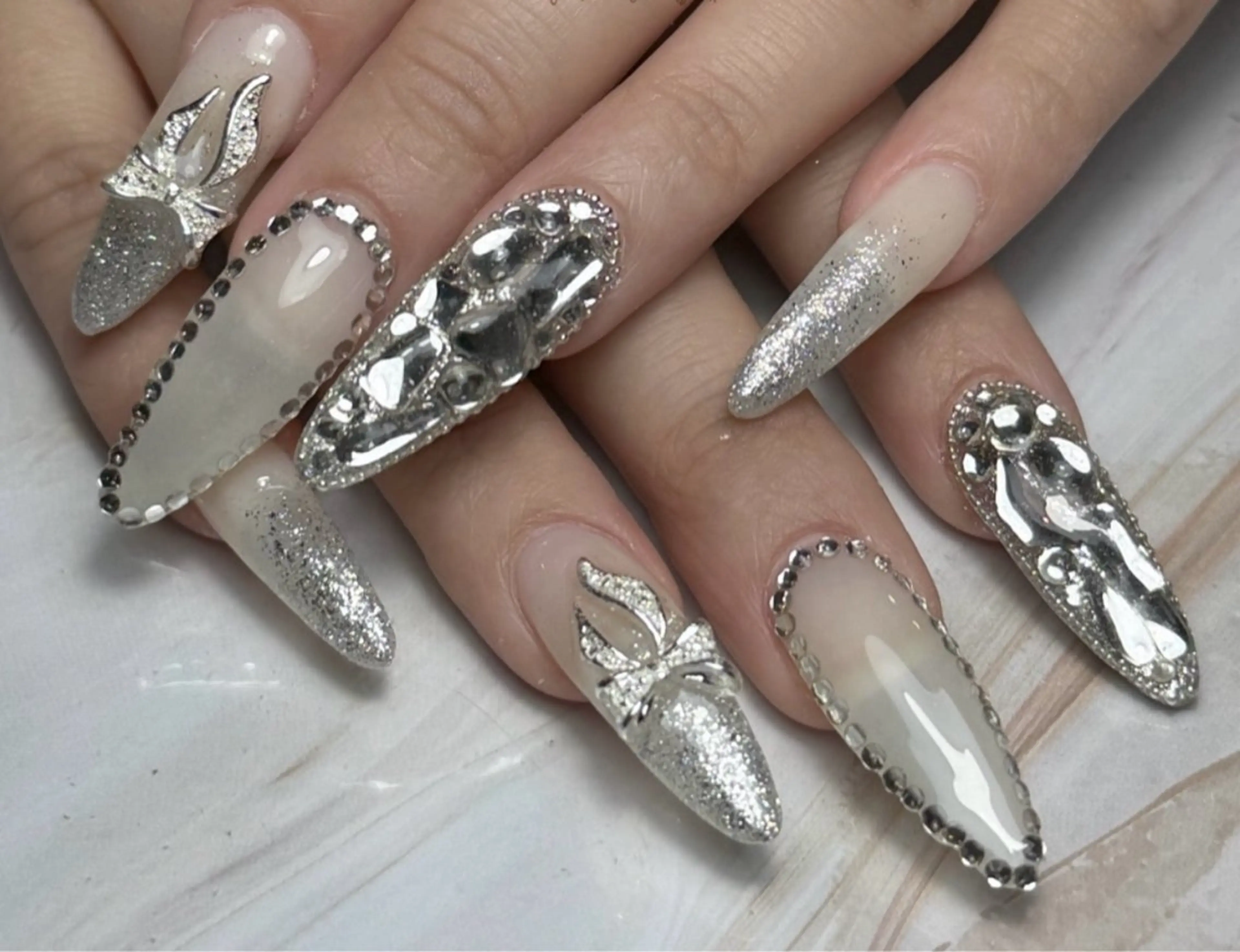 ネイル ハンドネイル REI nailのネイルデザイン