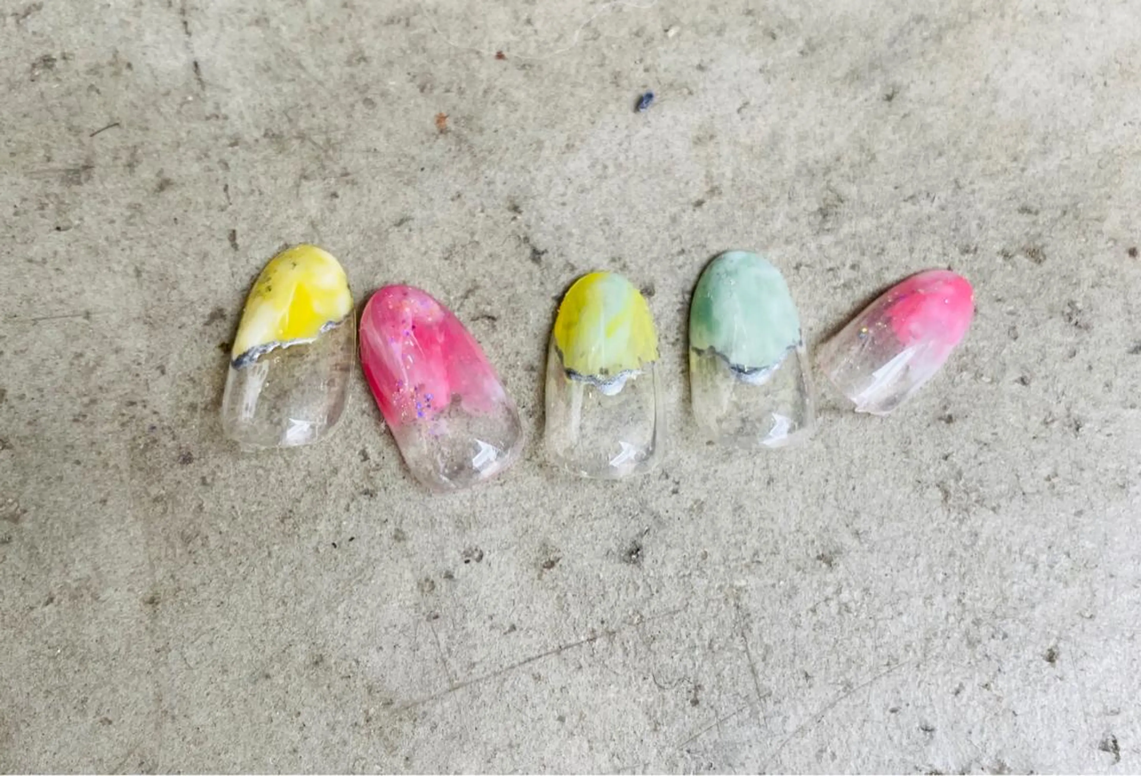 ネイル ハンドネイル フジタ エリカのネイルデザイン