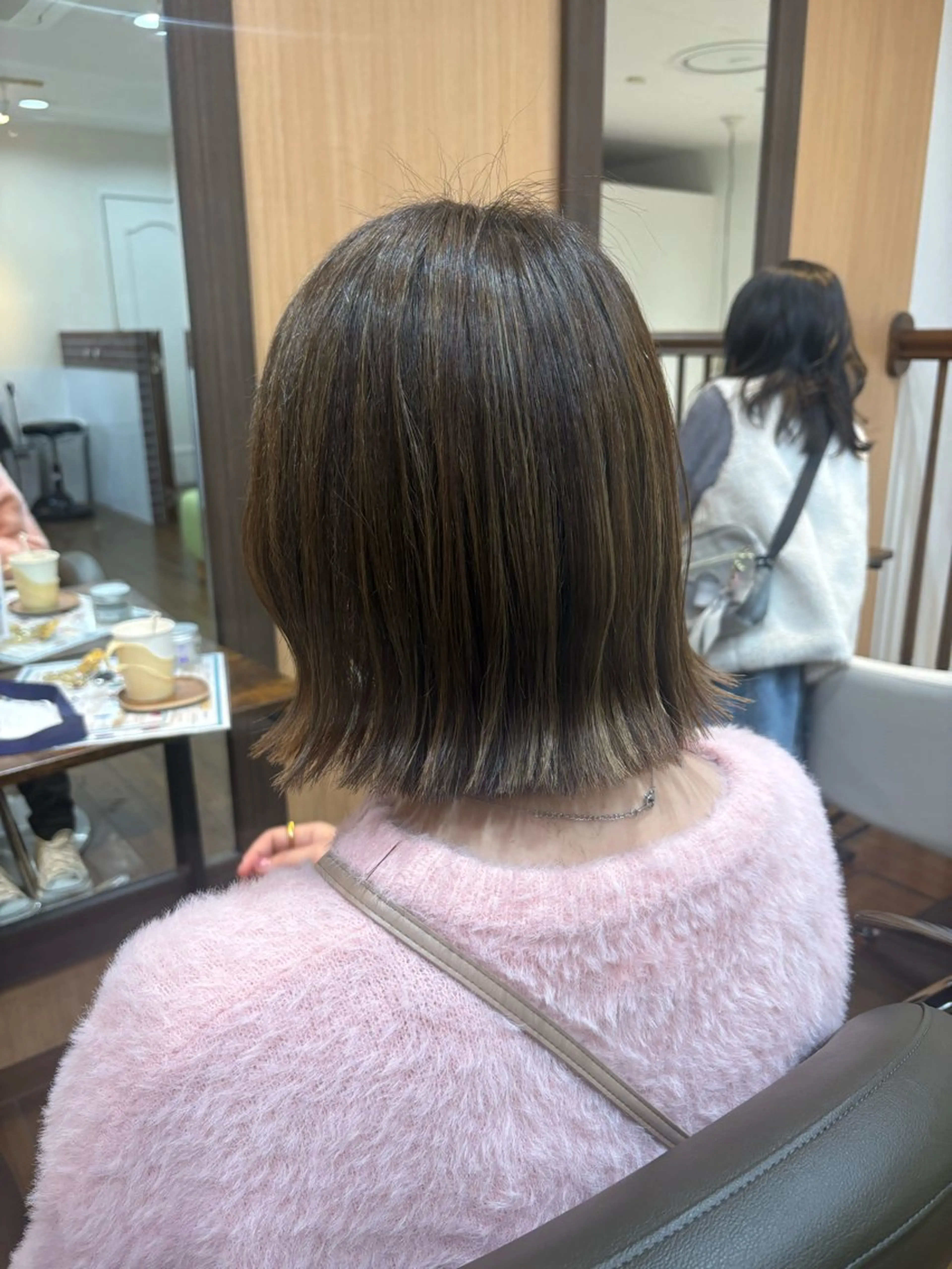 ショート 赤み消しオリーブ特化 柔らか縮毛矯正🌷辻のヘアスタイル