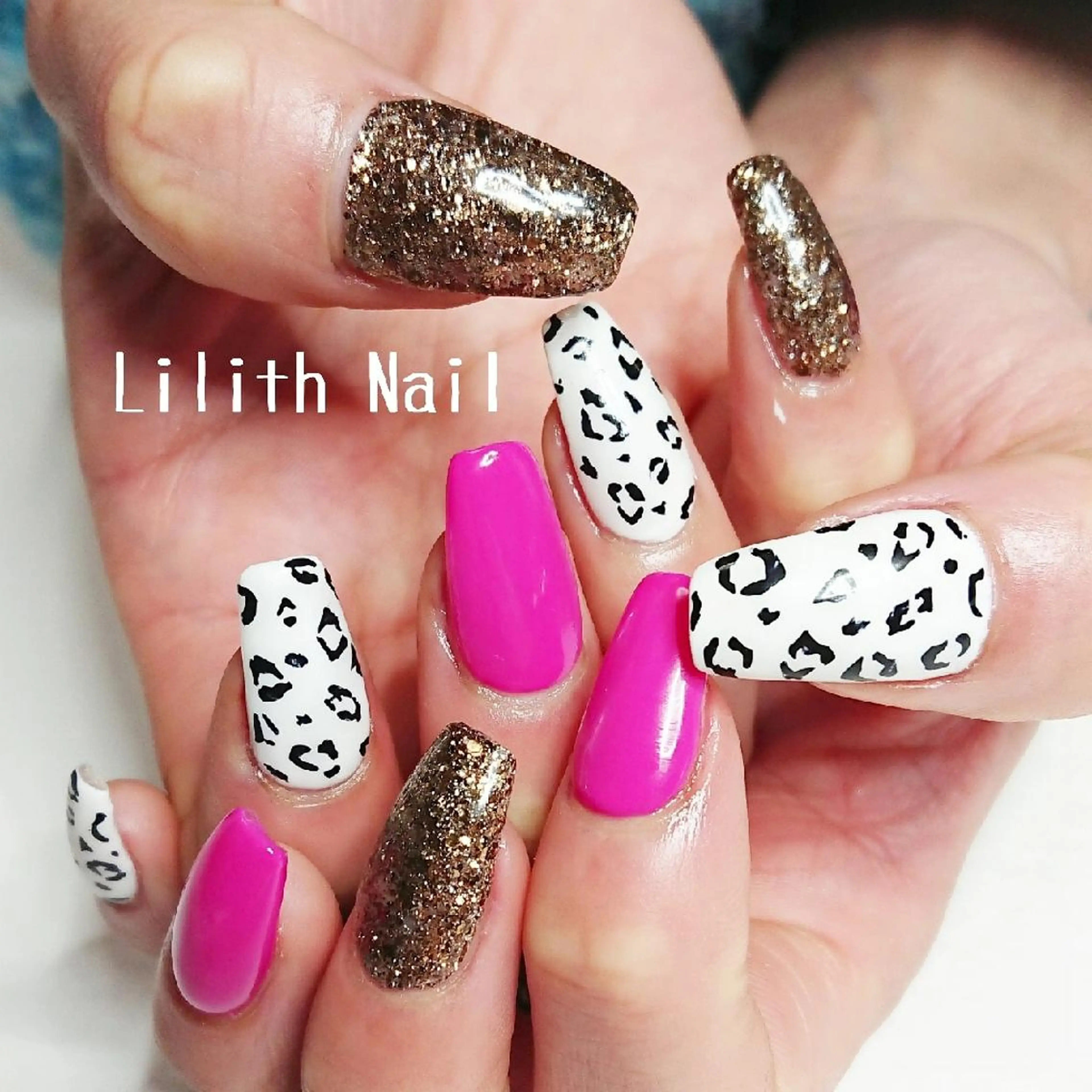 ネイル アニマル柄 ハンドネイル Lilith Nailのネイルデザイン