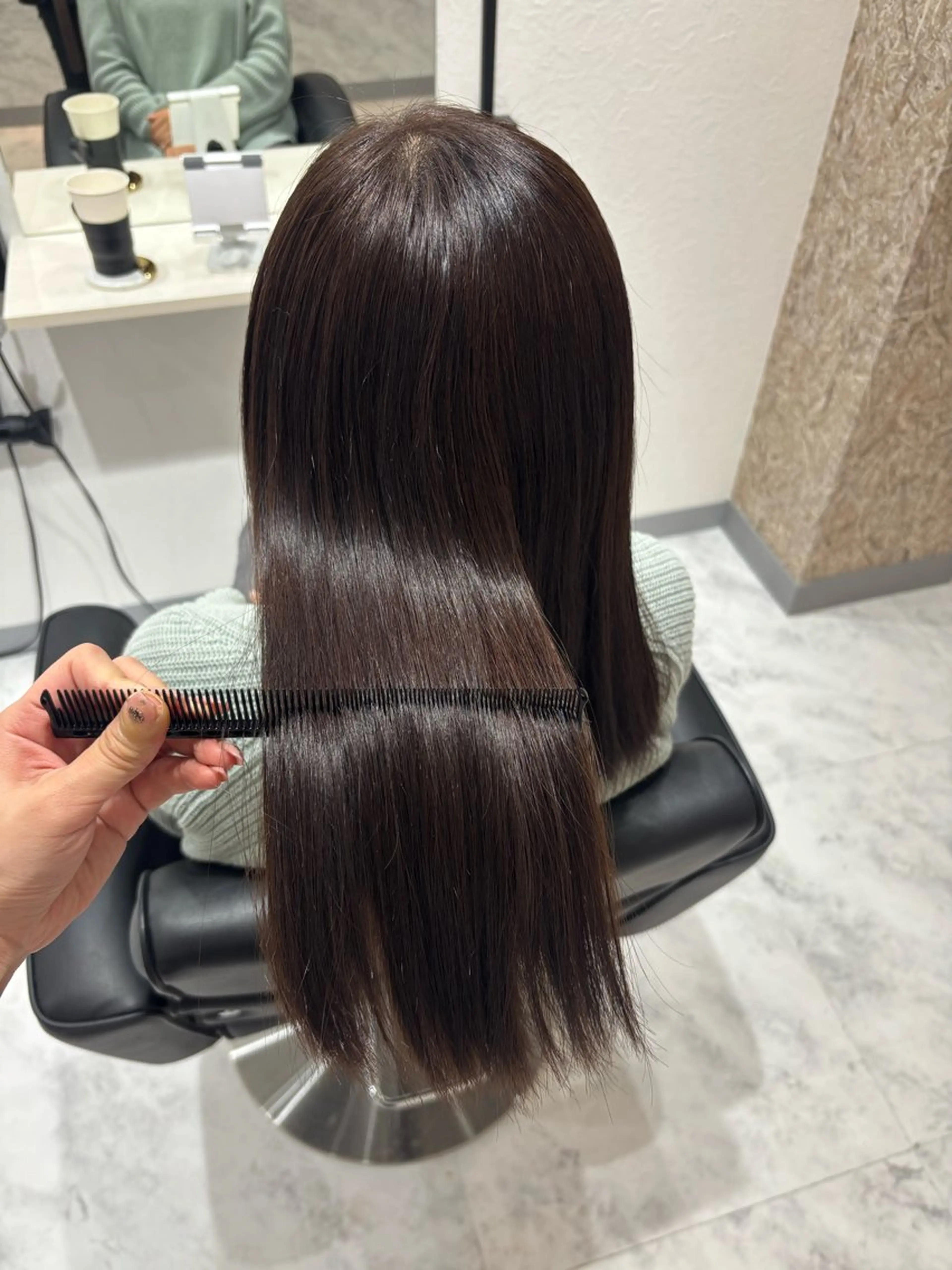 ミディアム カラー ブリーチ ブラウンカラー 透明感カラー ダークブラウン SEINA️️/烏丸 ブリーチ/ハイトーンのヘアスタイル