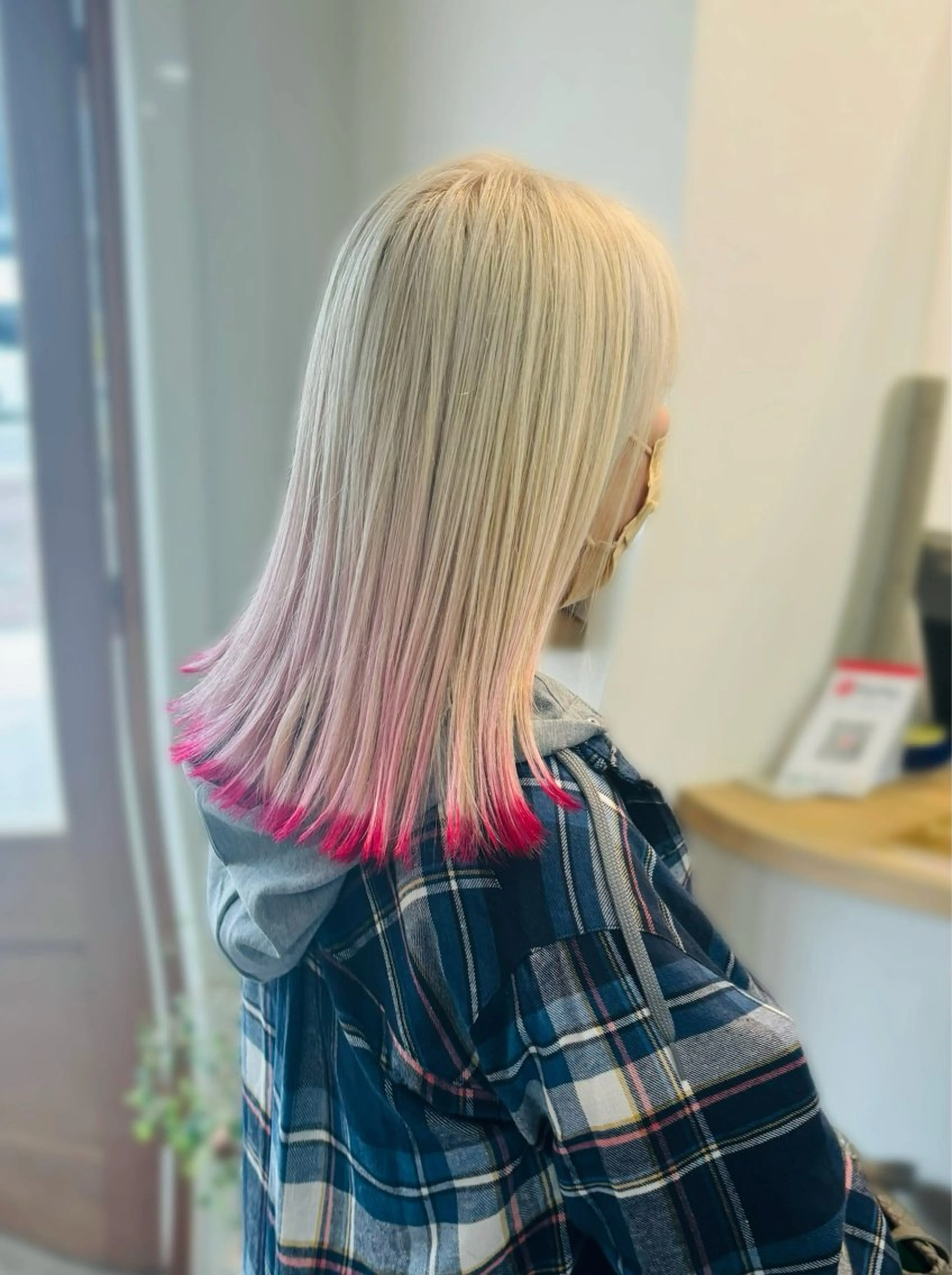 セミロング Rocca hair aoiのヘアスタイル