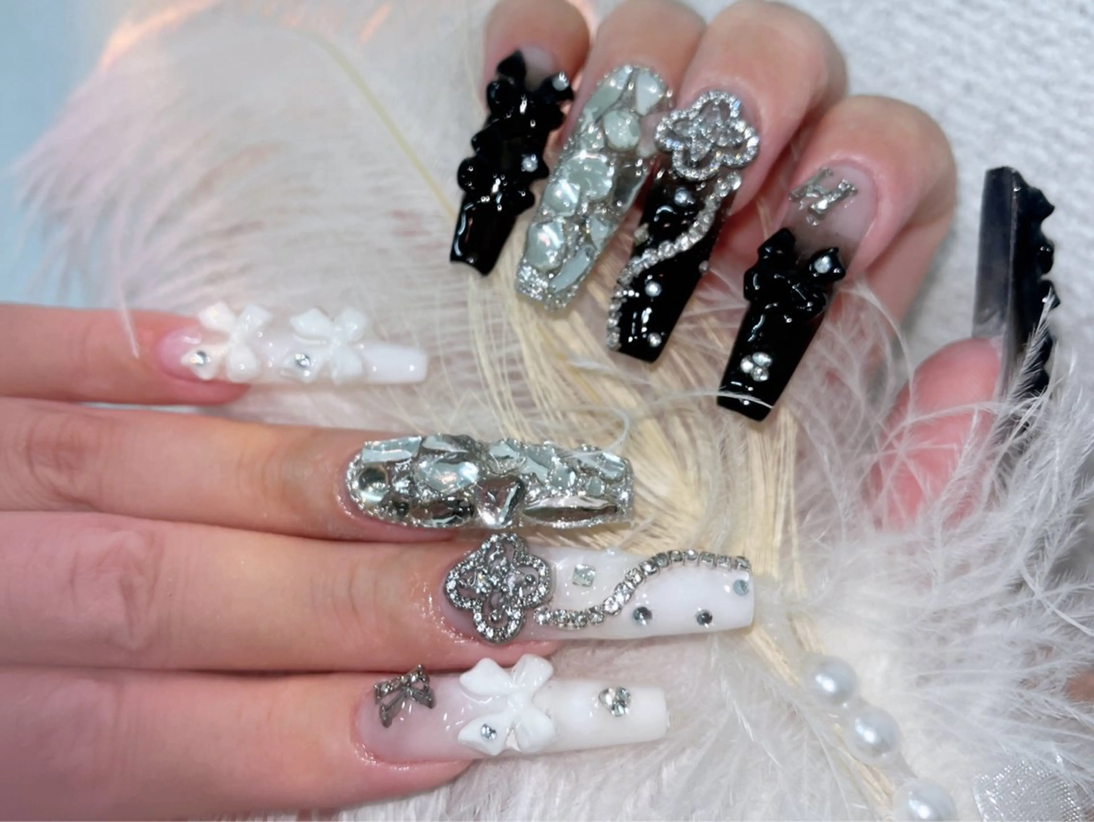 ネイル Glow Nail スカルプ専門店のネイルデザイン