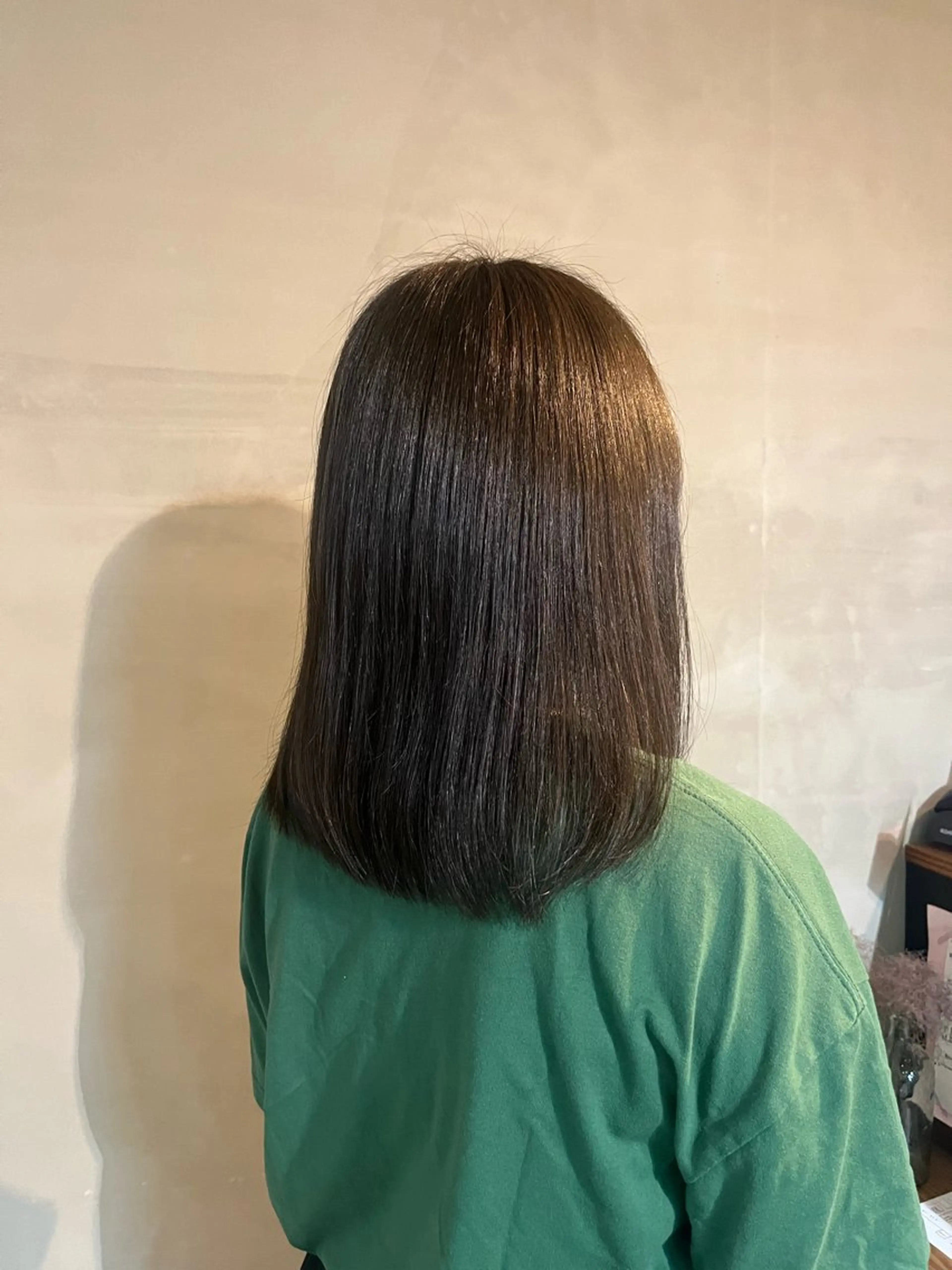 カラー 石江 奈琉のヘアスタイル