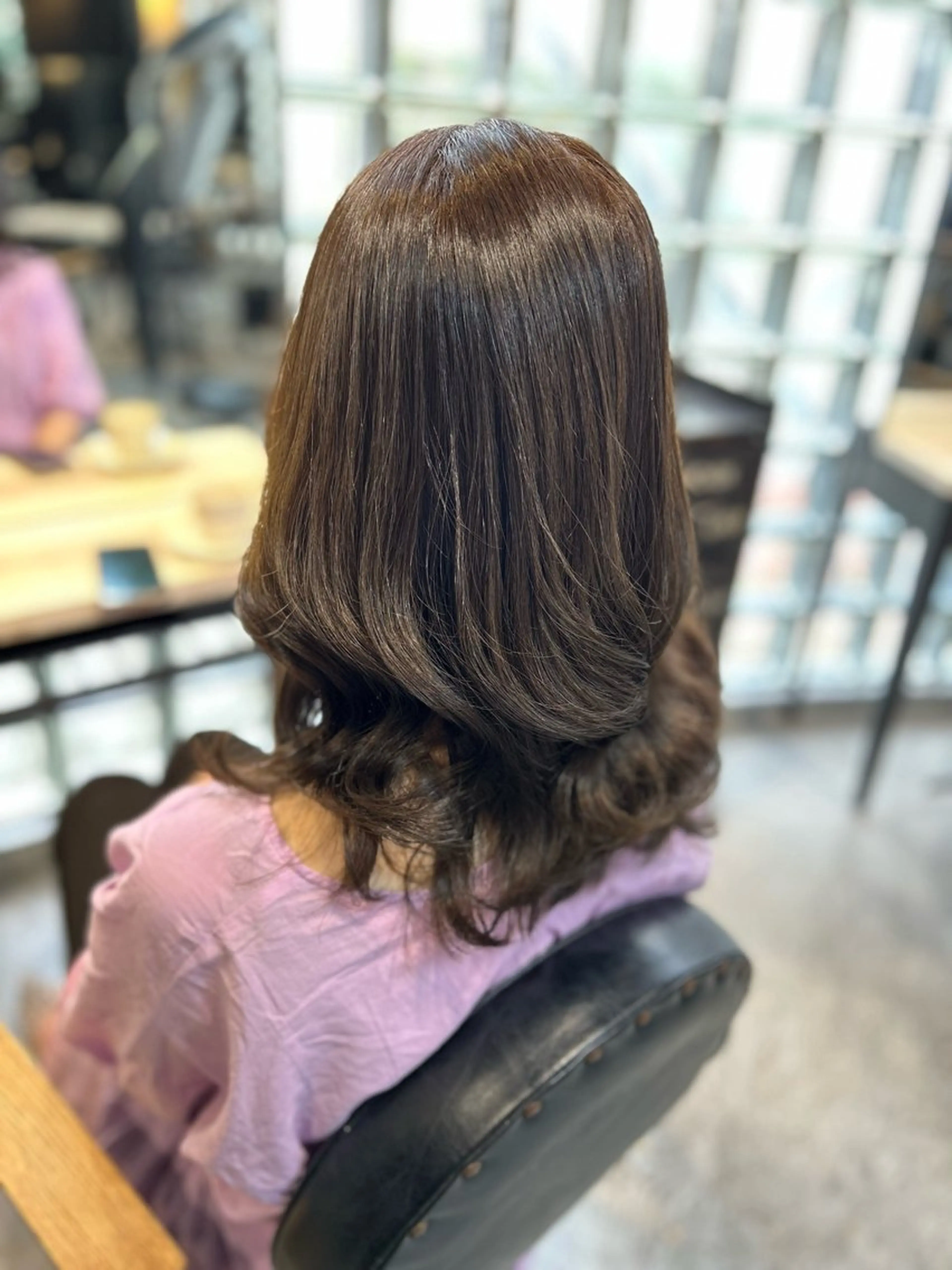 セミロング 🌷ブリーチ縮毛矯正 /mina🌷のヘアスタイル