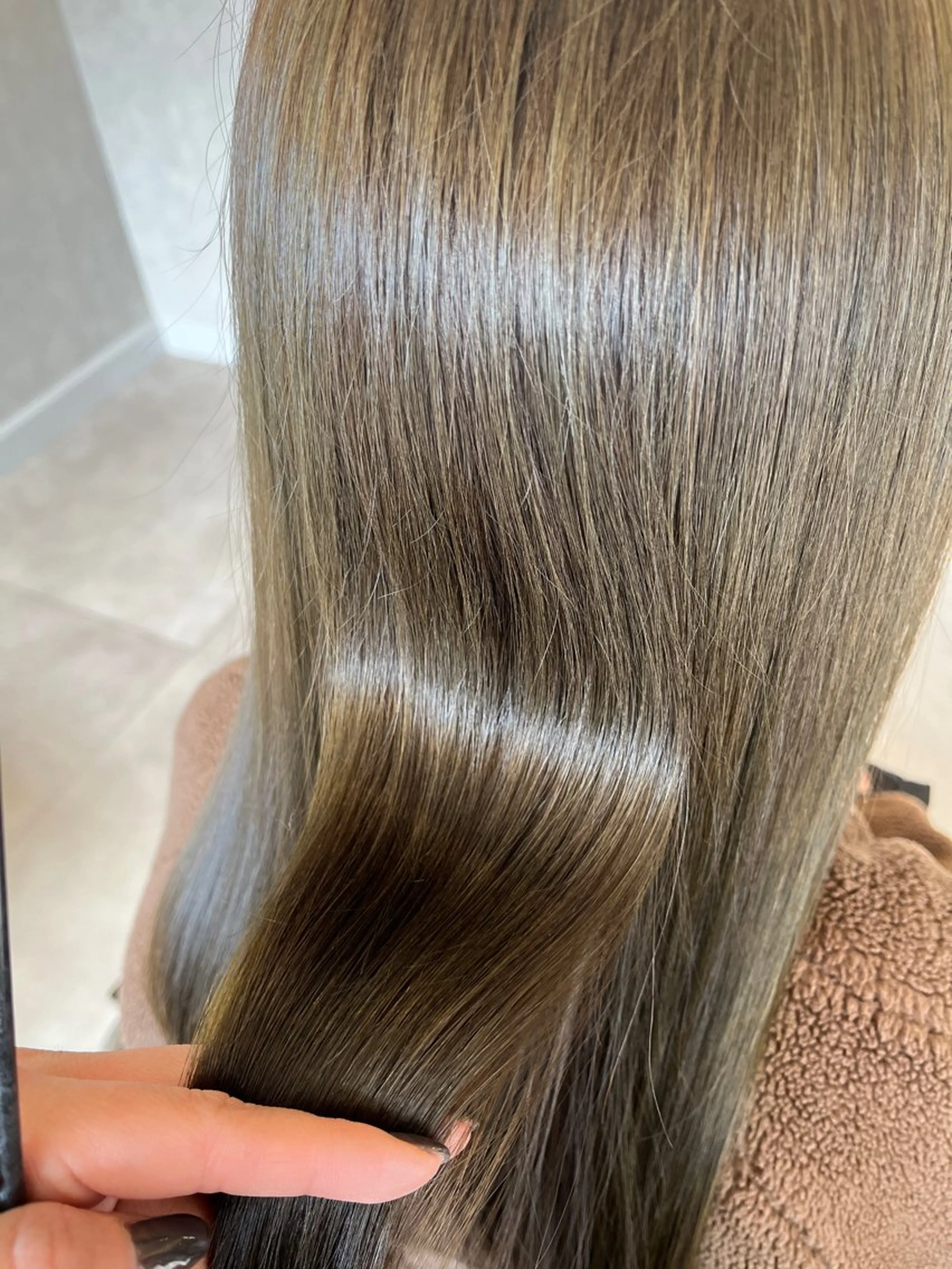 カラー ベージュカラー 透明感カラー オリーブベージュ ヘアカラー ヘッドスパ ✨NEW OPEN／ 透明感カラー／はるかのヘアスタイル