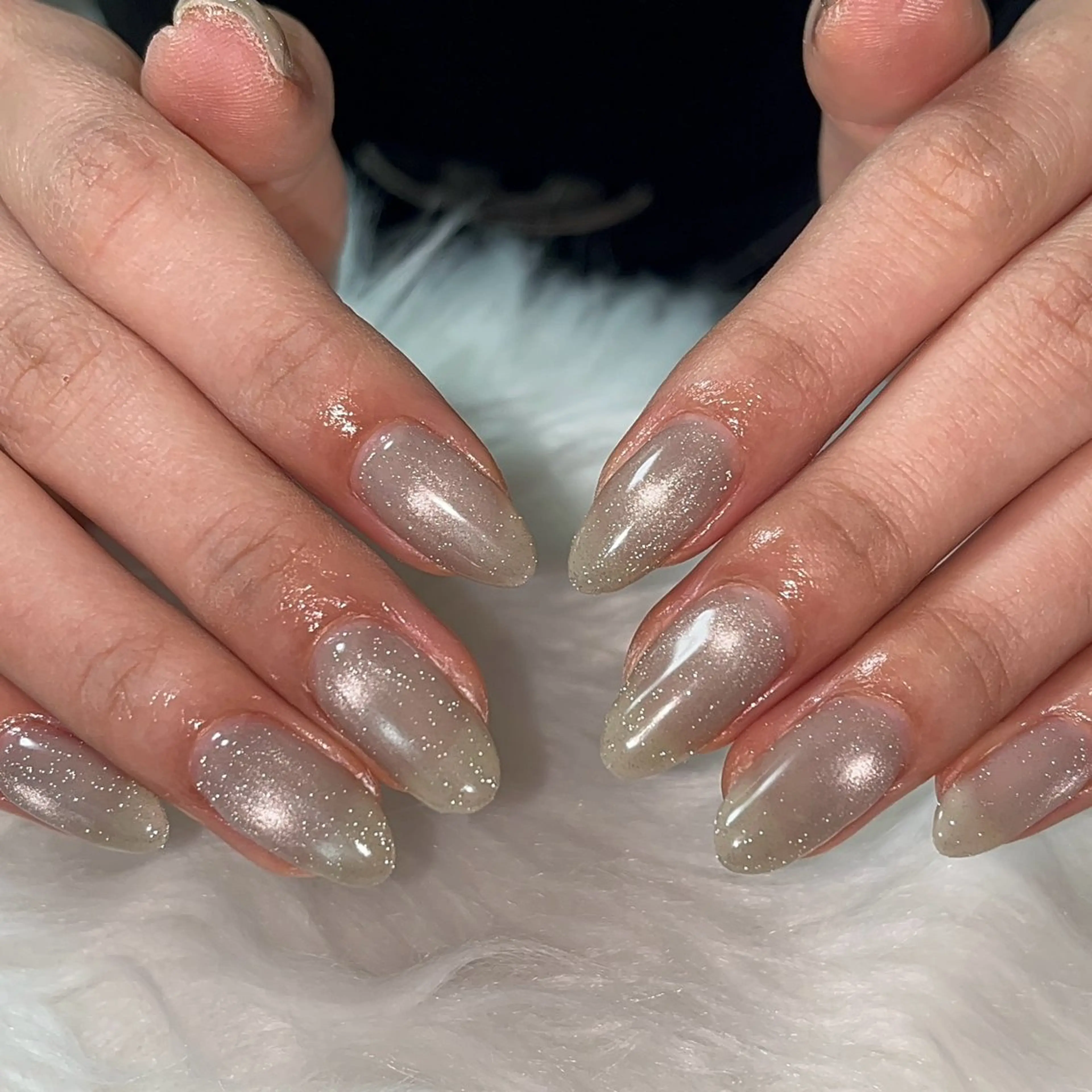 ネイル マグネットネイル ハンドネイル Saori 【latienne】のネイルデザイン