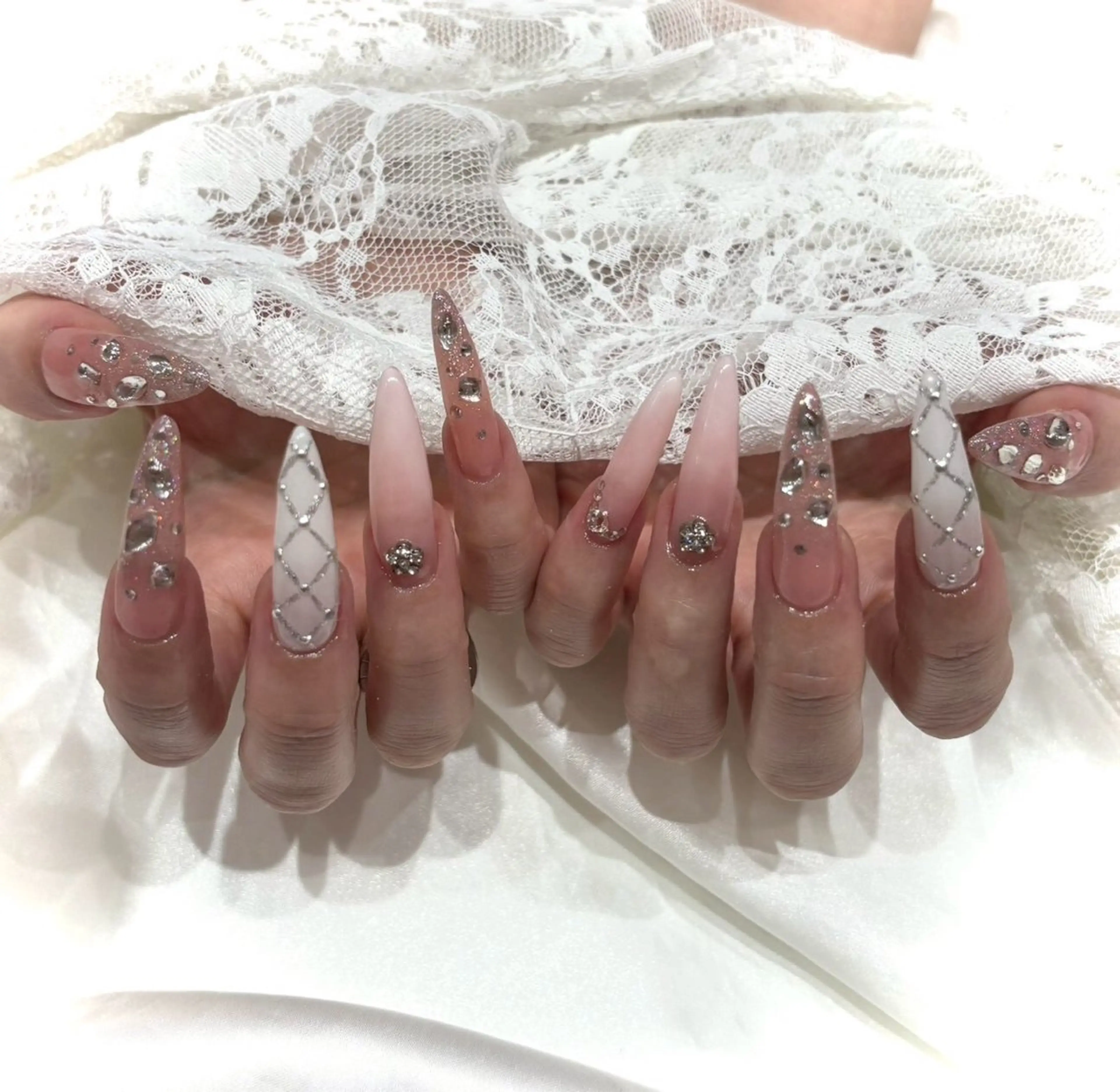 セミロング ハンドネイル Ashliy大宮♡ アシュリーのネイルデザイン
