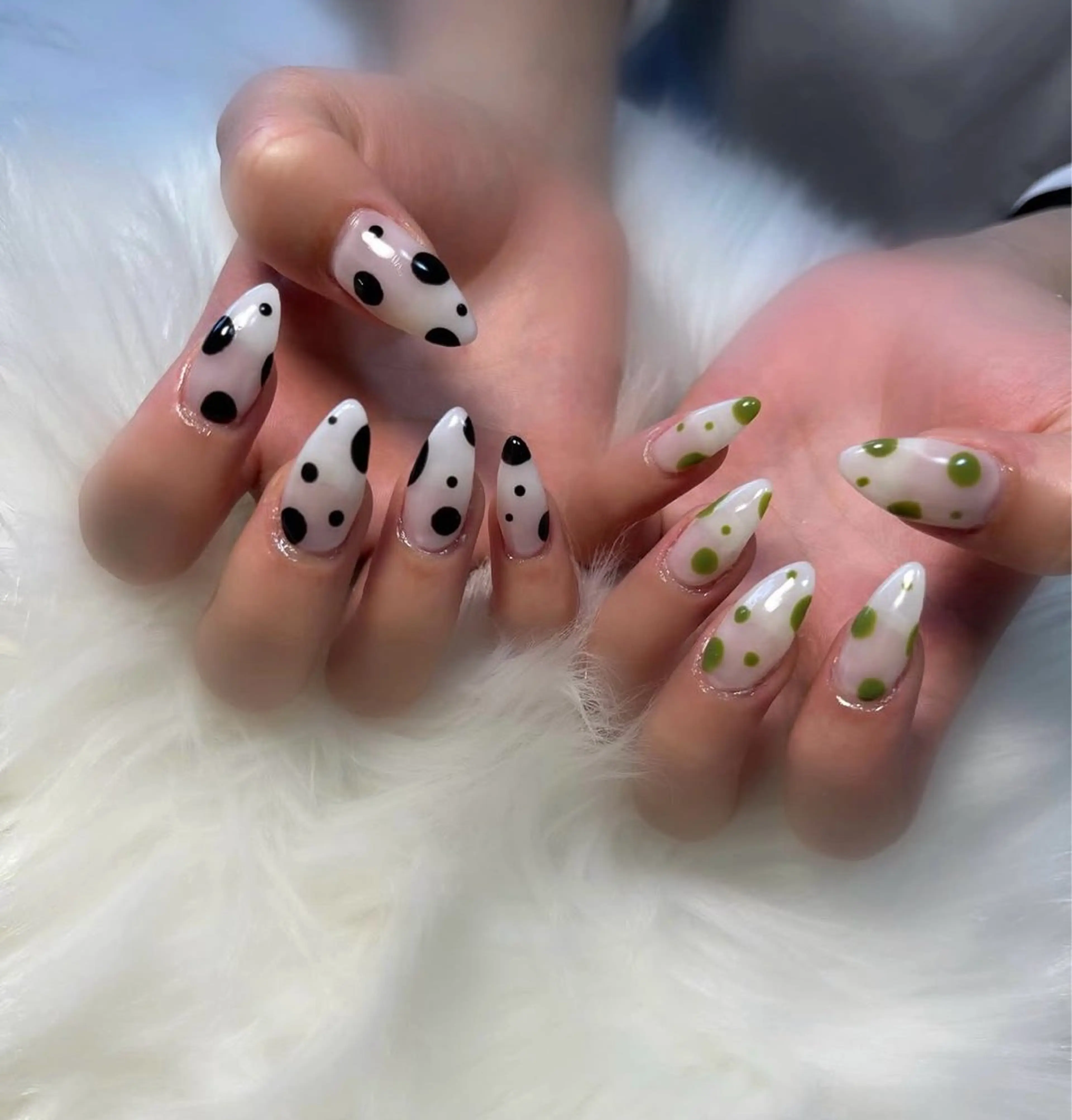 ネイル ハンドネイル Rureri .のネイルデザイン