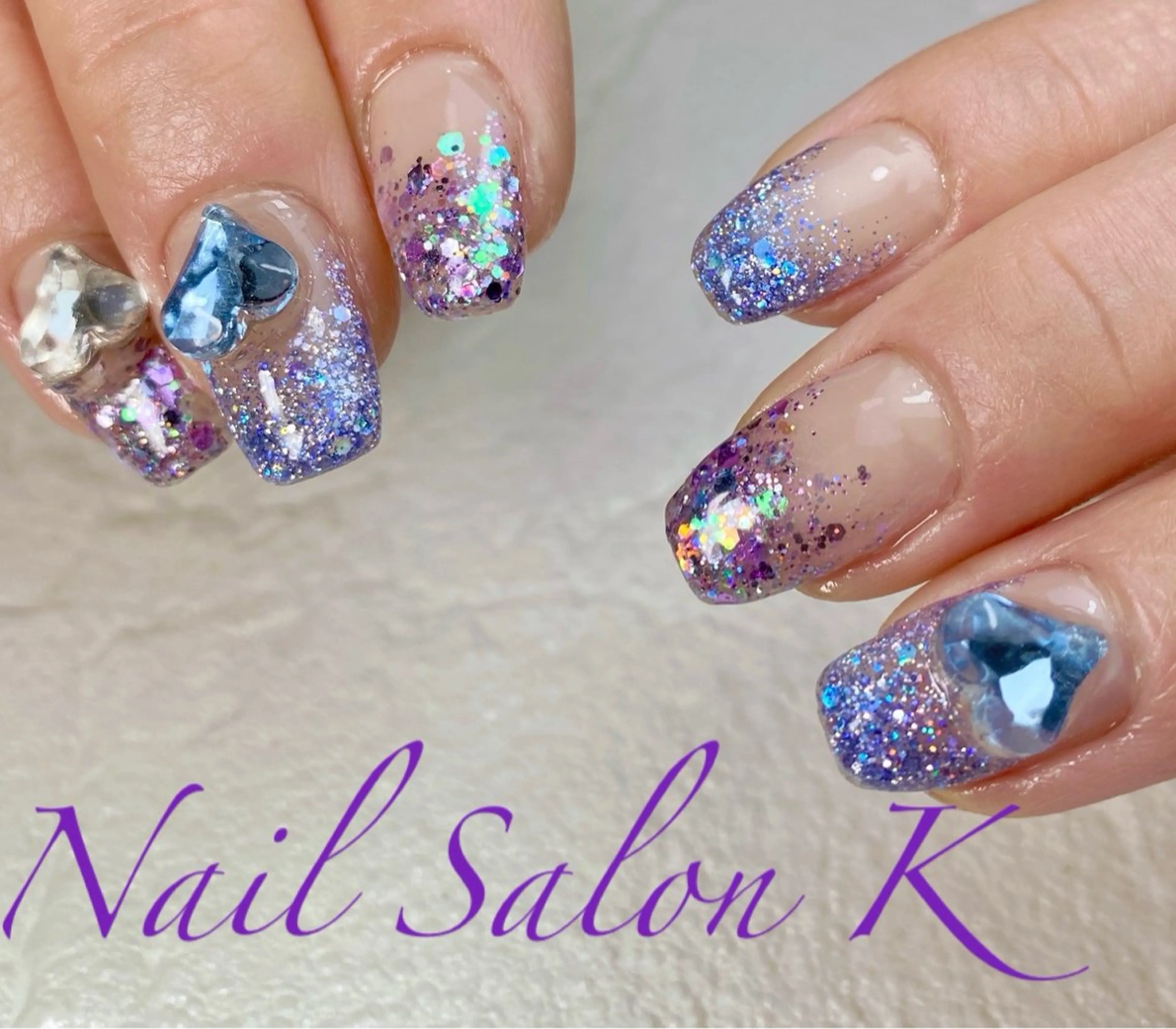 ネイル 長さ出し ハート ホログラムネイル キラキラネイル ラメ(グリッター) ハンドネイル Nail Salon K 🧸美爪育成のネイルデザイン