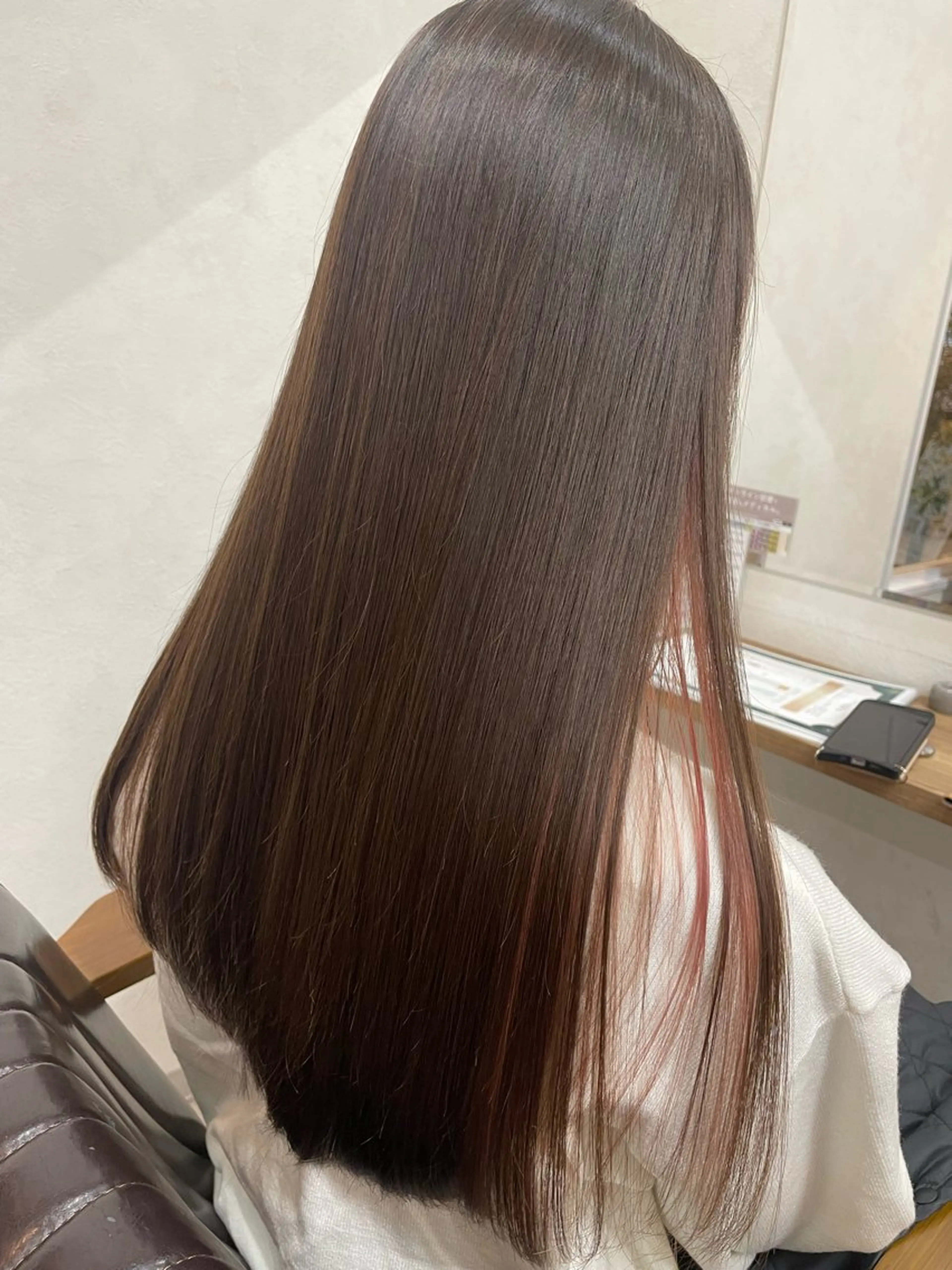 ロング カラー 田淵 心琴のヘアスタイル