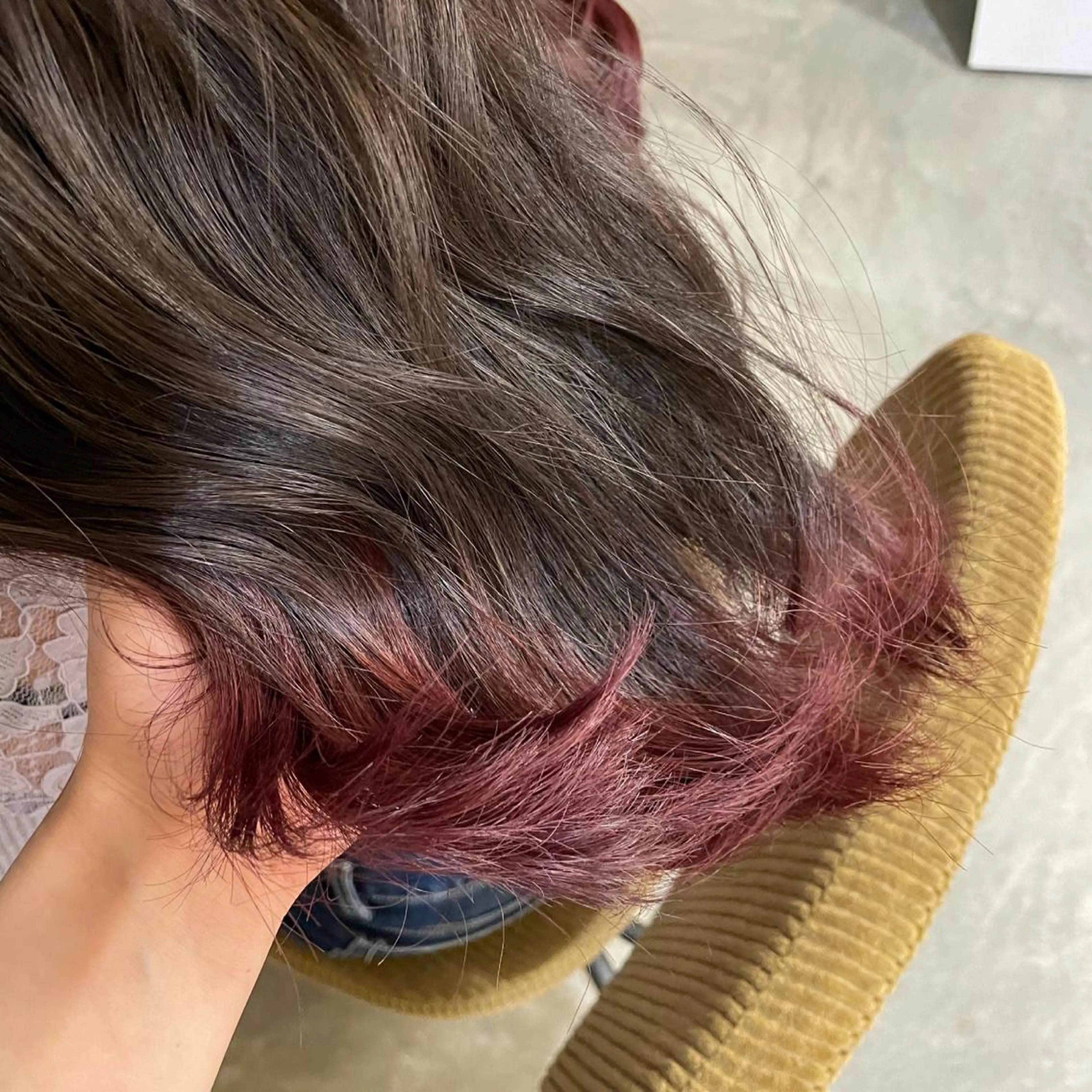 セミロング 菅原 彩加のヘアスタイル