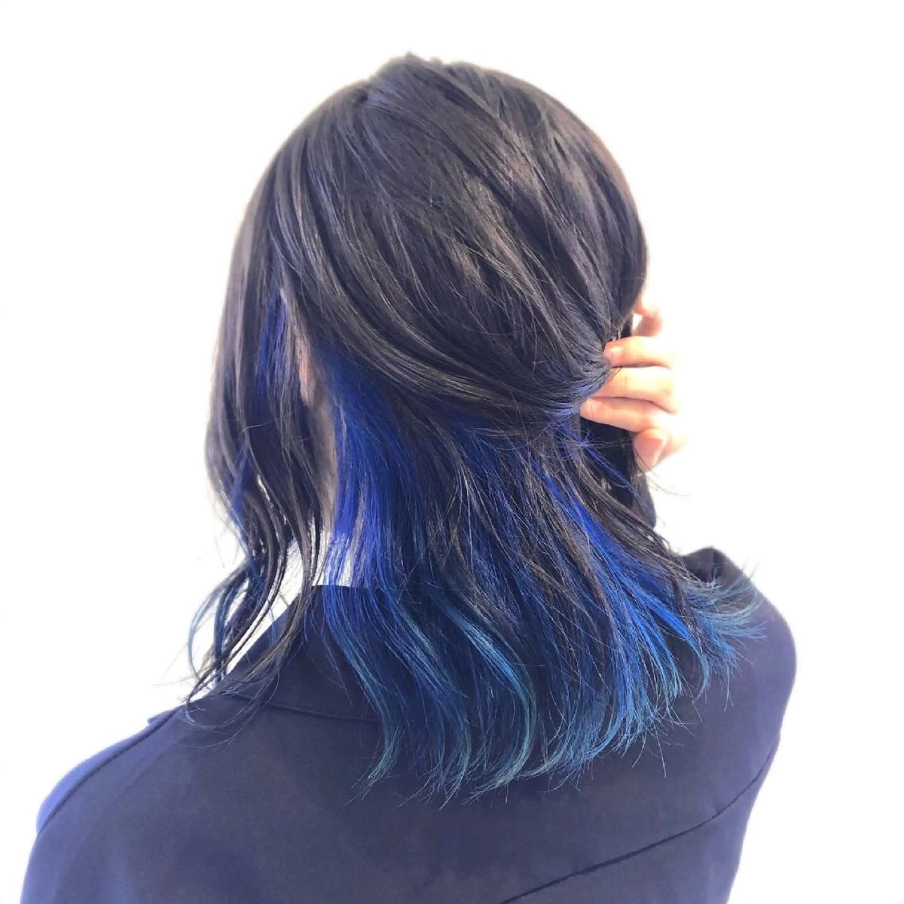 ミディアム EARTH長岡 🌼渡辺まい🌼のヘアスタイル