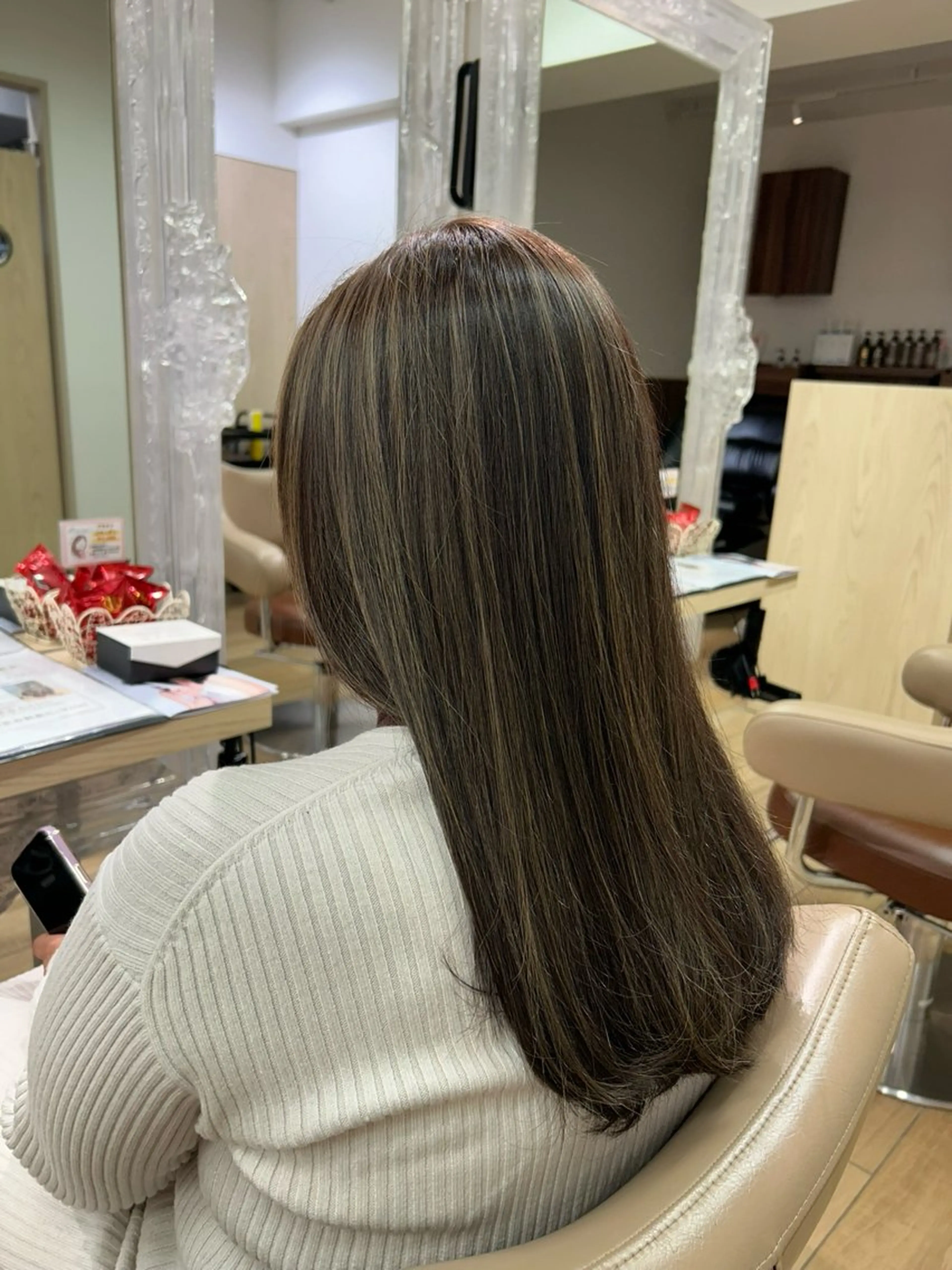 セミロング カラー 渡辺 大輝 メンズパーマのヘアスタイル