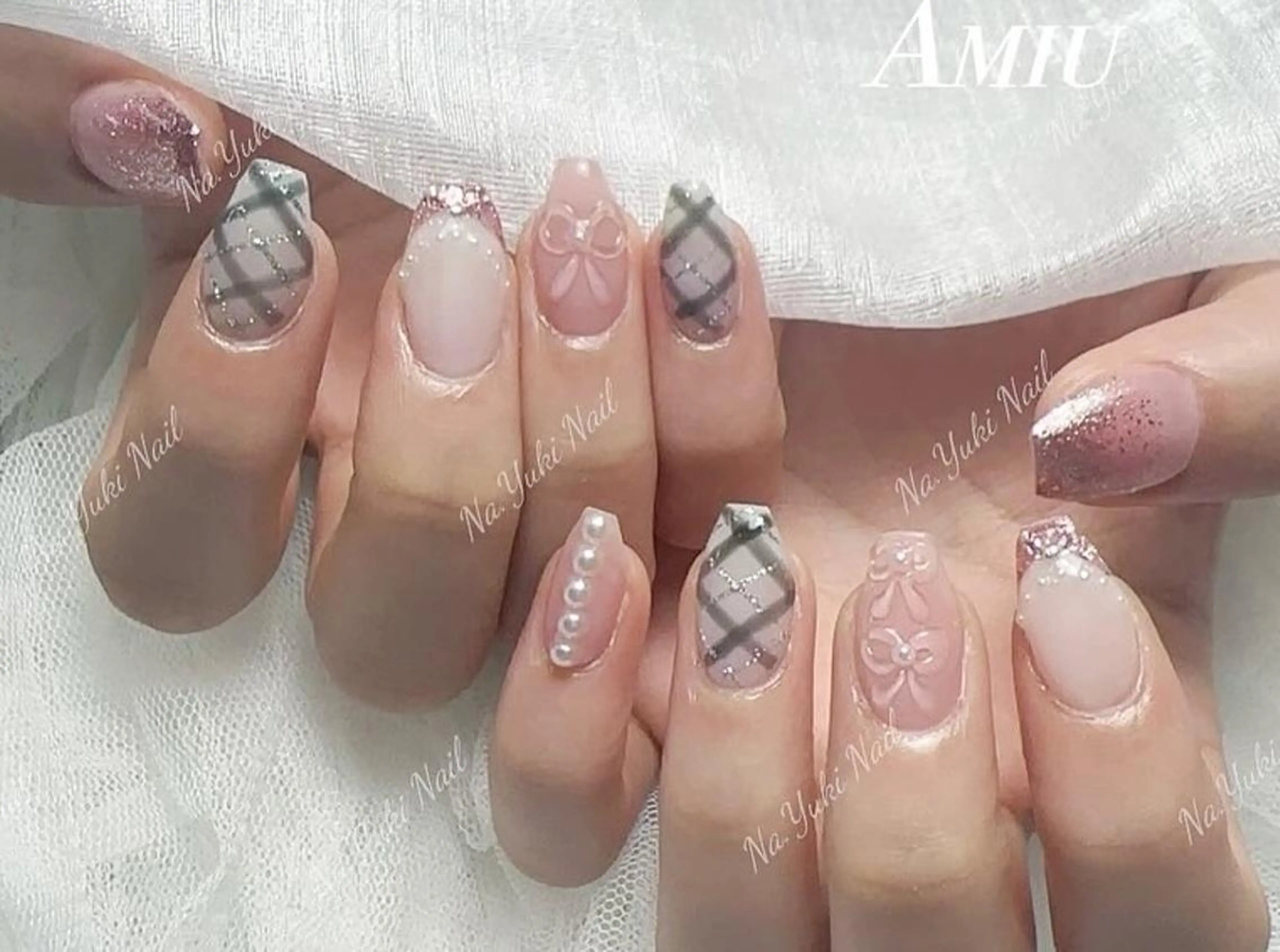 ネイル ハンドネイル 🦋 Queenieのネイルデザイン