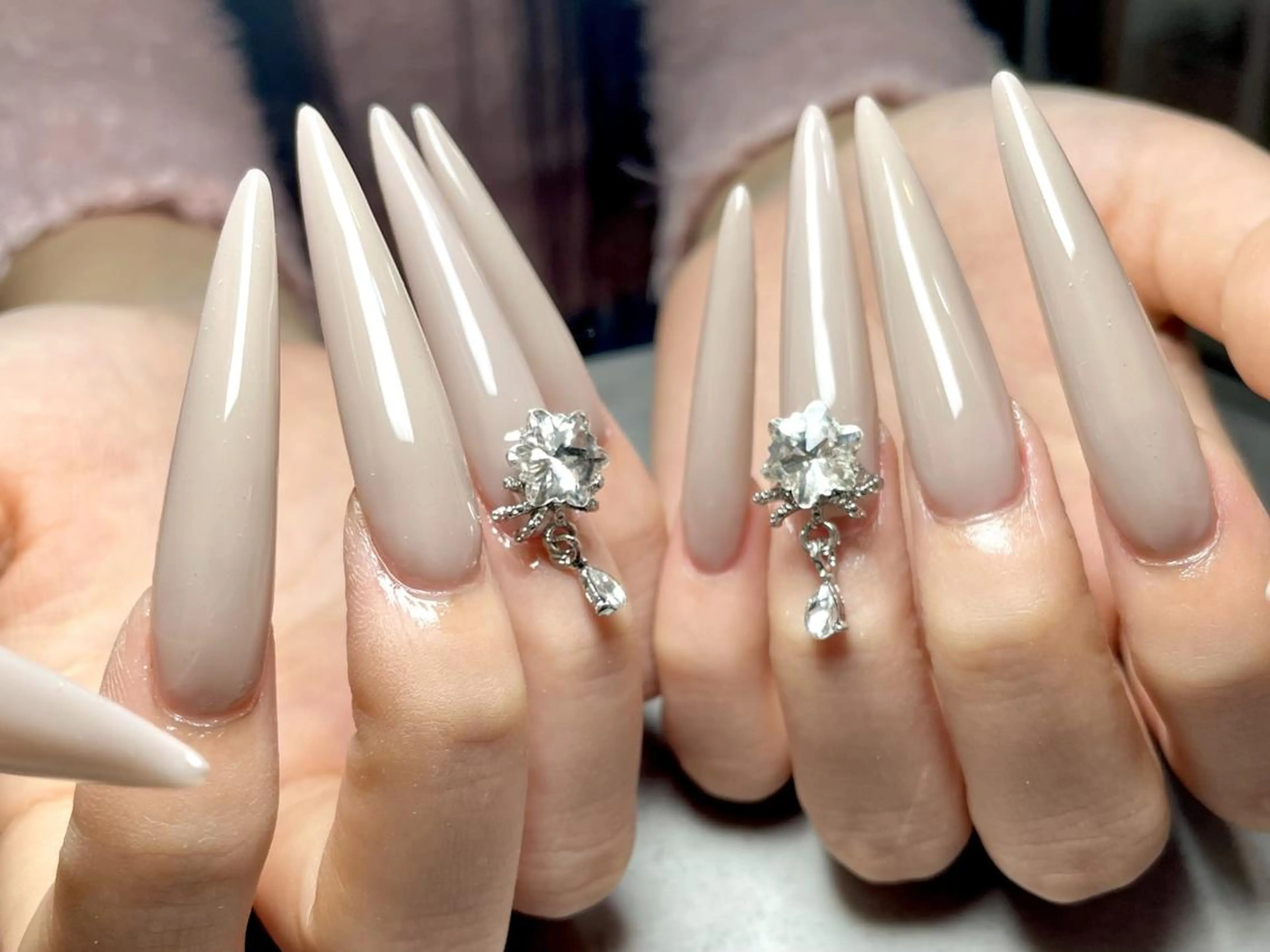 ネイル elu ：nail＆eyeのネイルデザイン