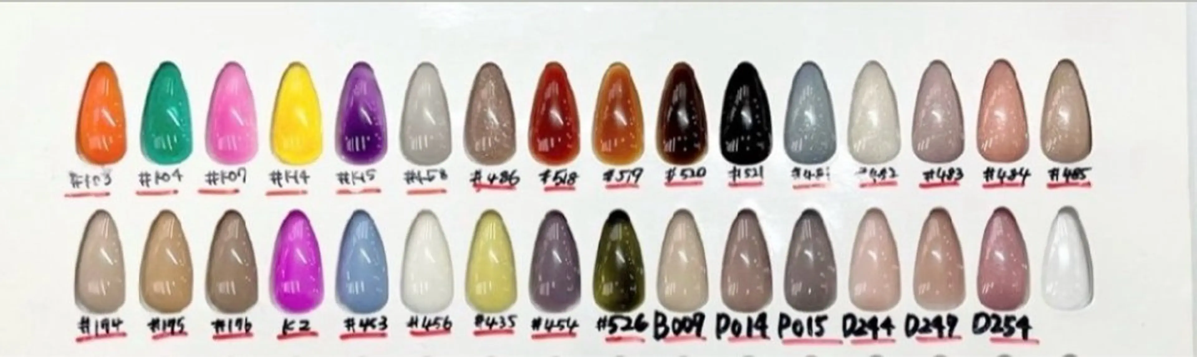 ネイル グラデーション 赤色 MAXKELLY YUIのネイルデザイン