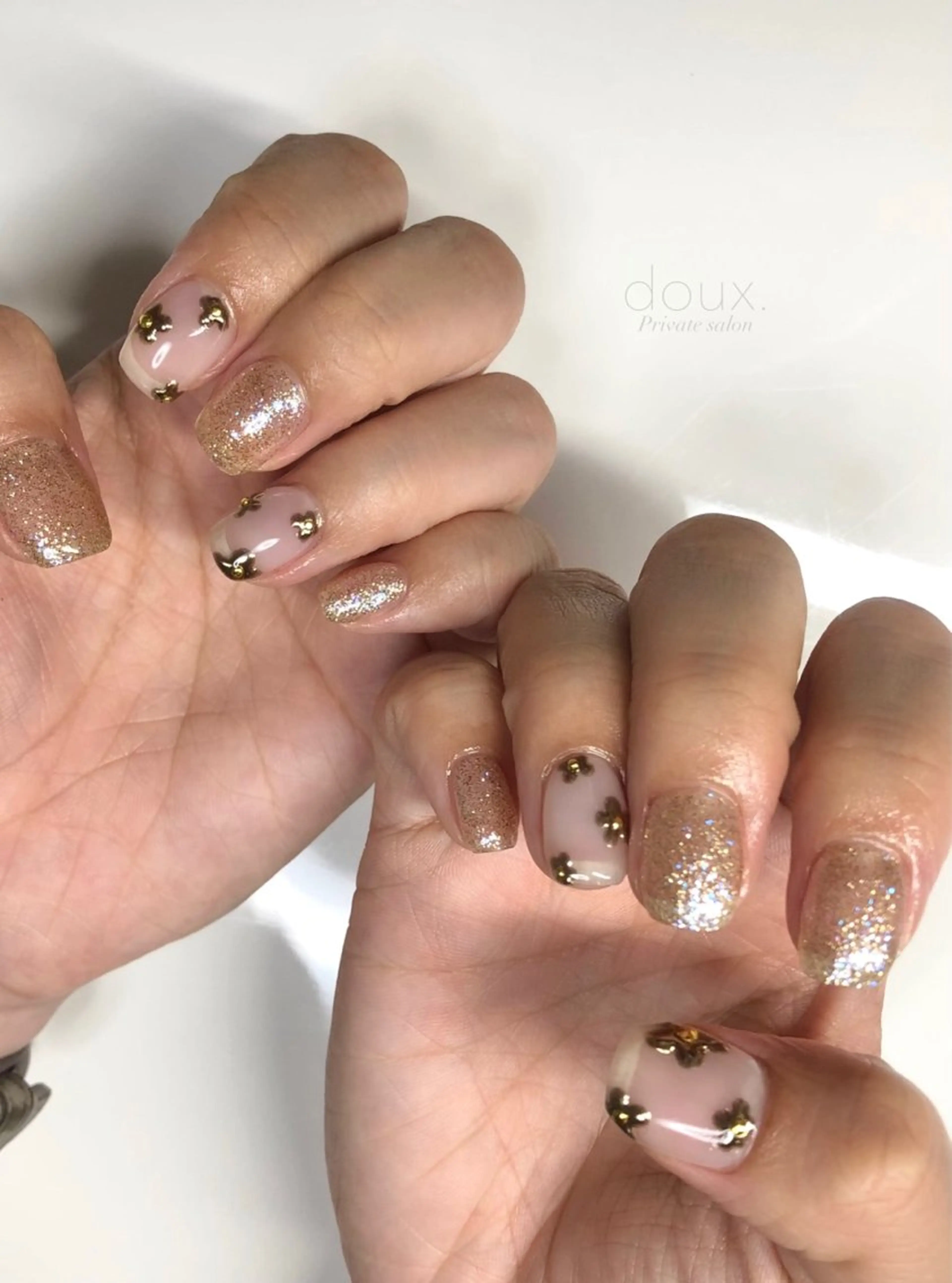 ネイル フットネイル 韓国ネイル ミラーネイル オフィスネイル 夏ネイル ハンドネイル doux. nailのネイルデザイン