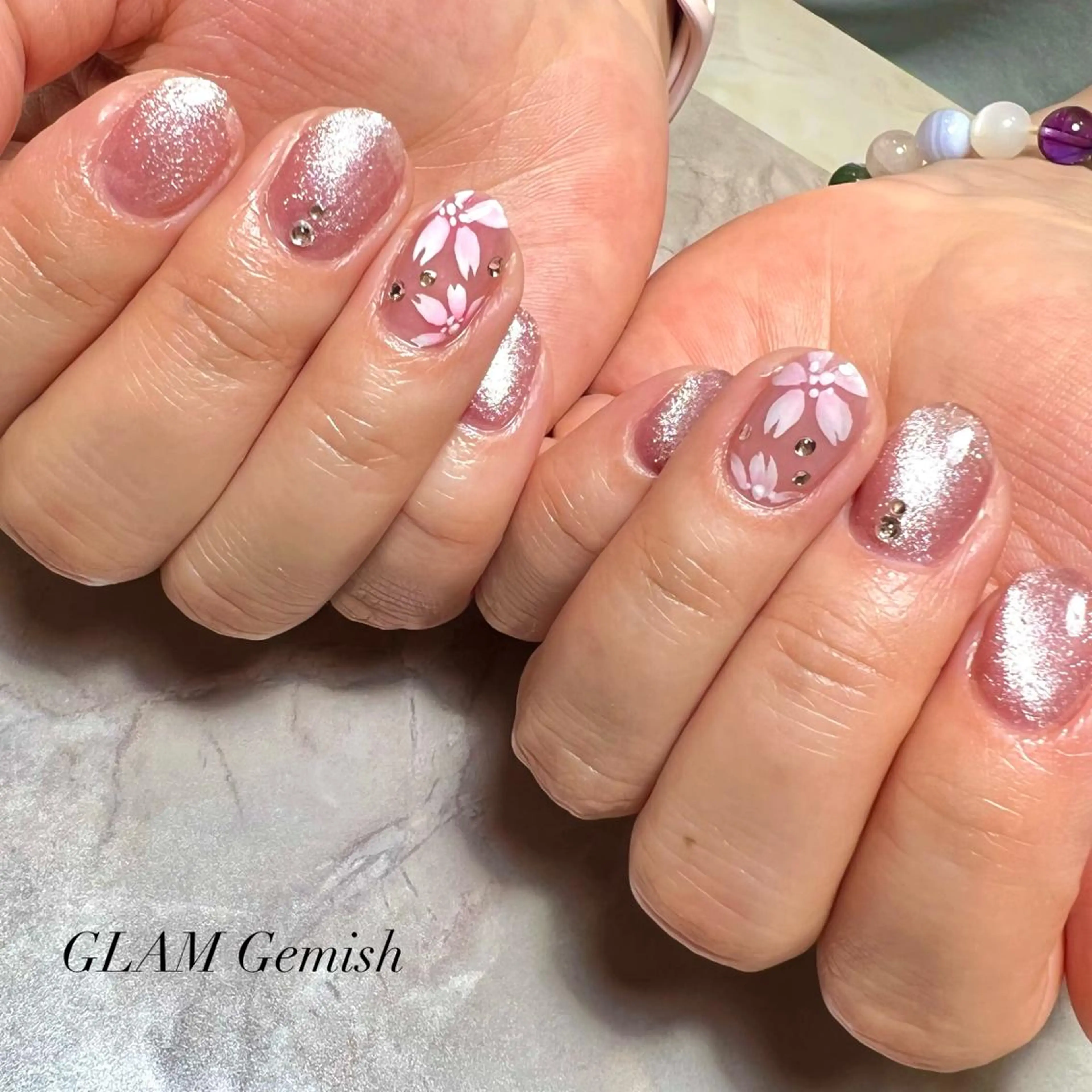 ネイル ハンドネイル 藤崎 恵梨香のネイルデザイン