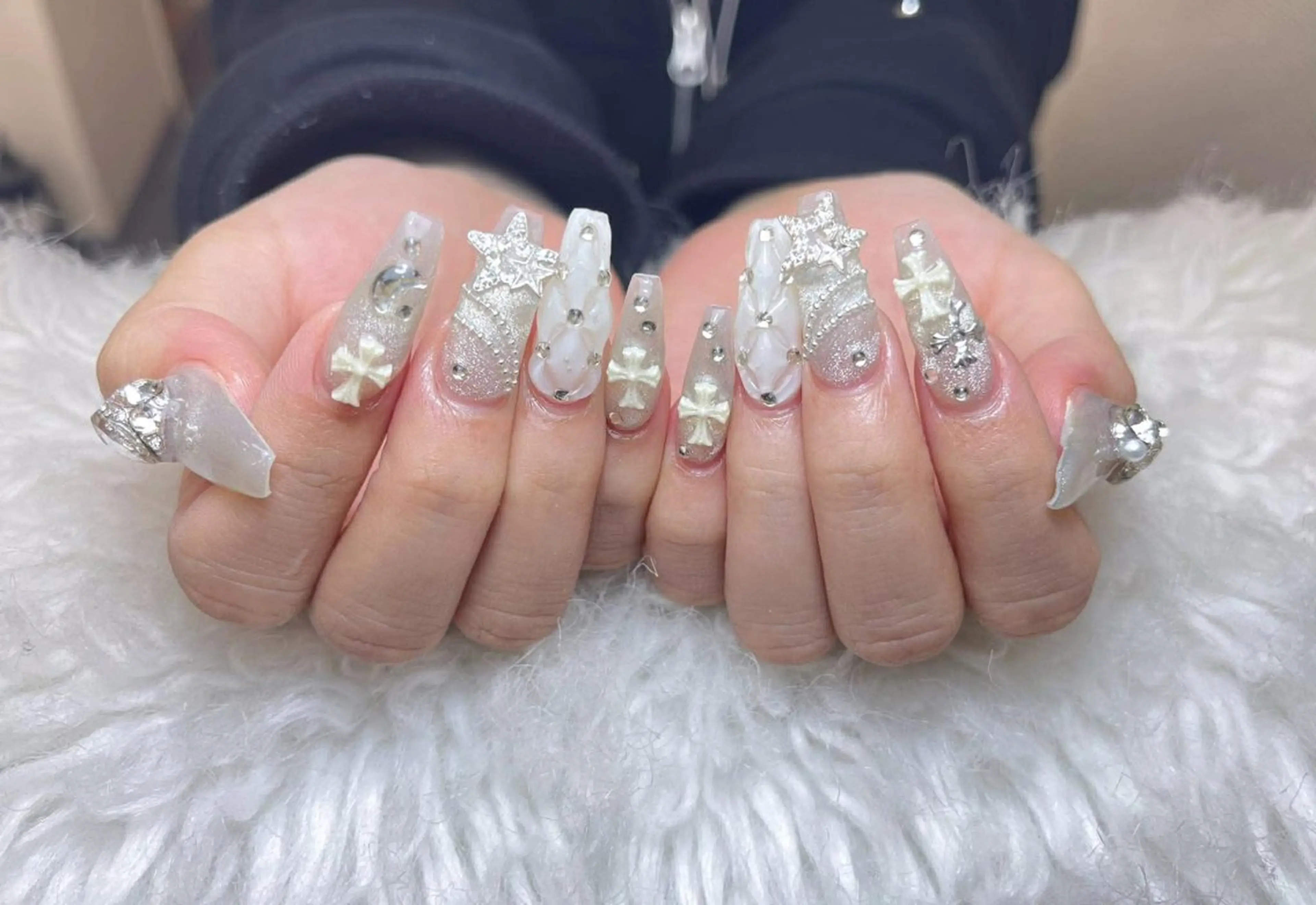 ネイル アートネイル 成人式 ジェルネイル ニュアンスネイル 夏ネイル ハンドネイル Jenn Nail Salonのネイルデザイン