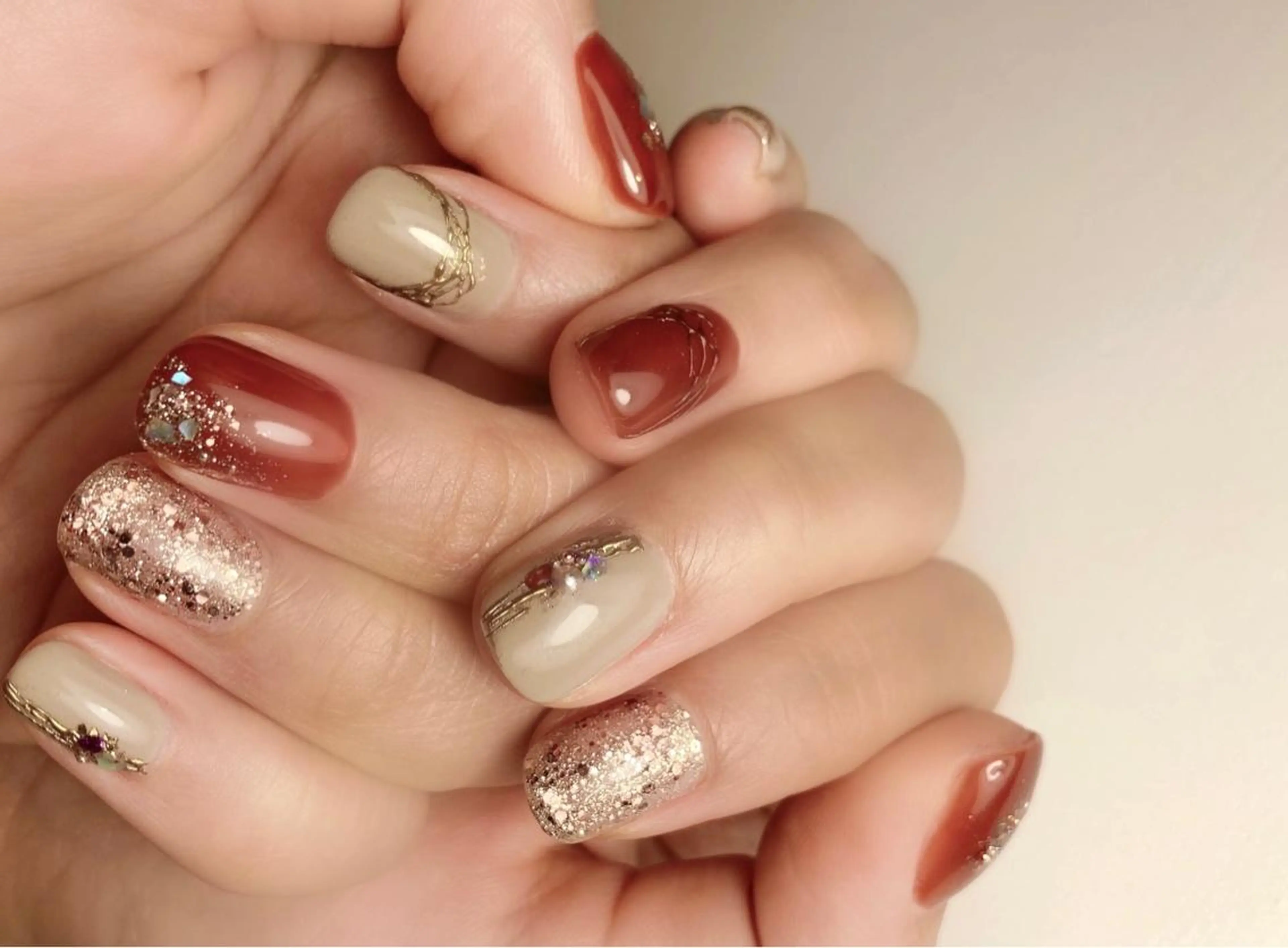 ネイル Spiky とうげ ふうかのネイルデザイン