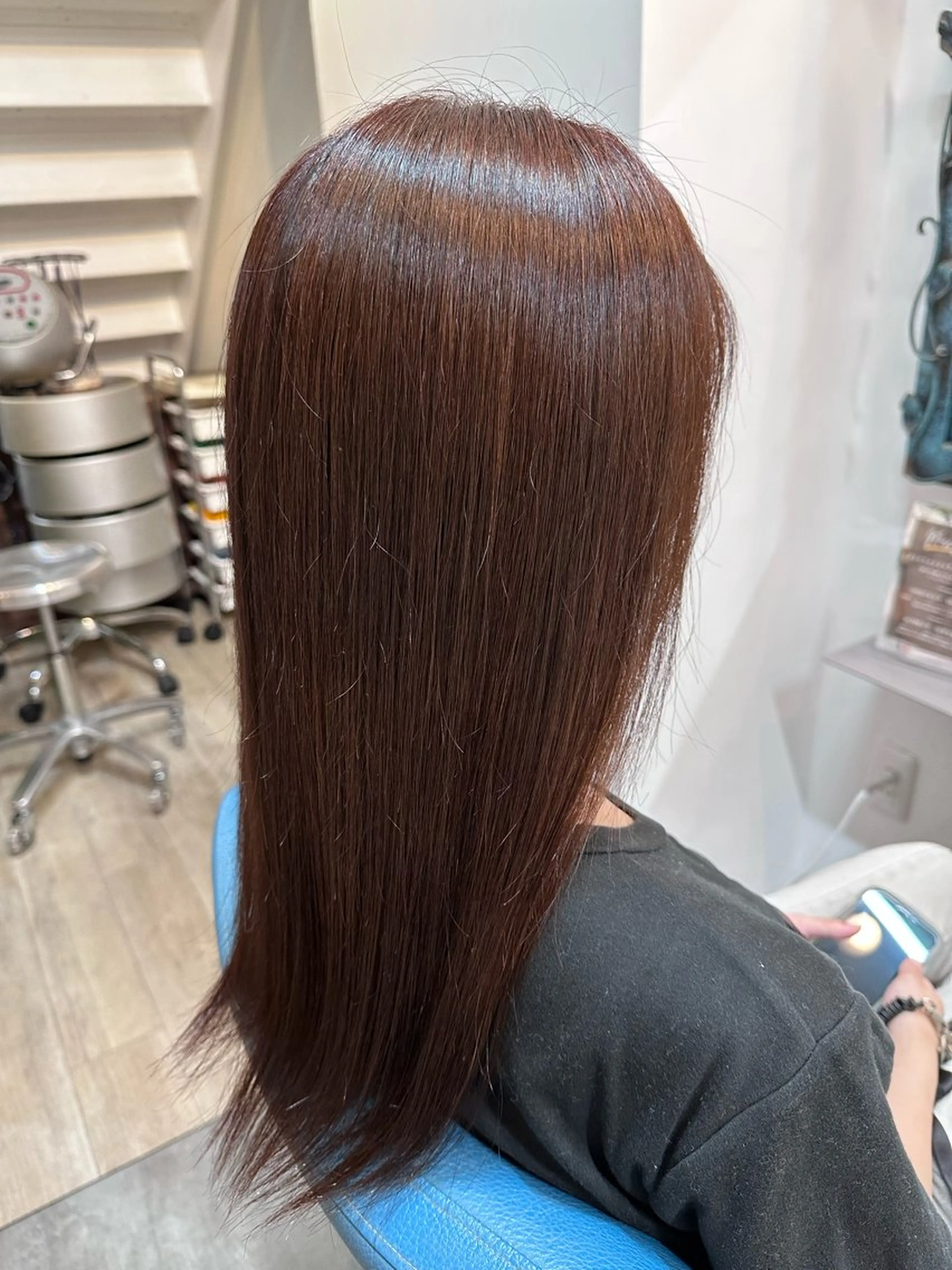 ロング カラー ブラウンカラー レッドカラー レッドブラウン ヘアカラー CHEST 若松 采実の眉毛・アイブロウイメージ