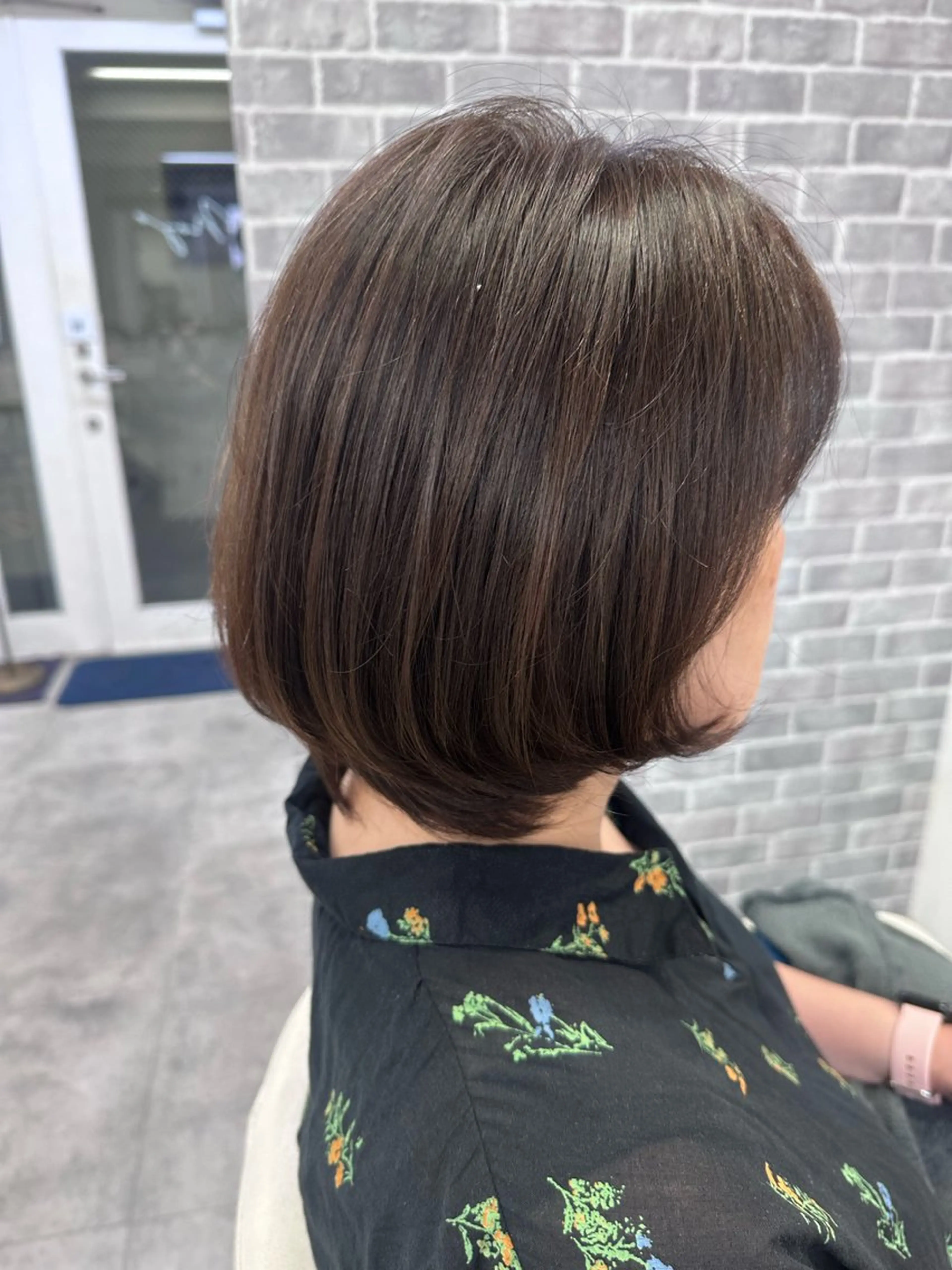 ミディアム カット ヘアカラー トリートメント Noyヨシモト ヒロトのヘアスタイル