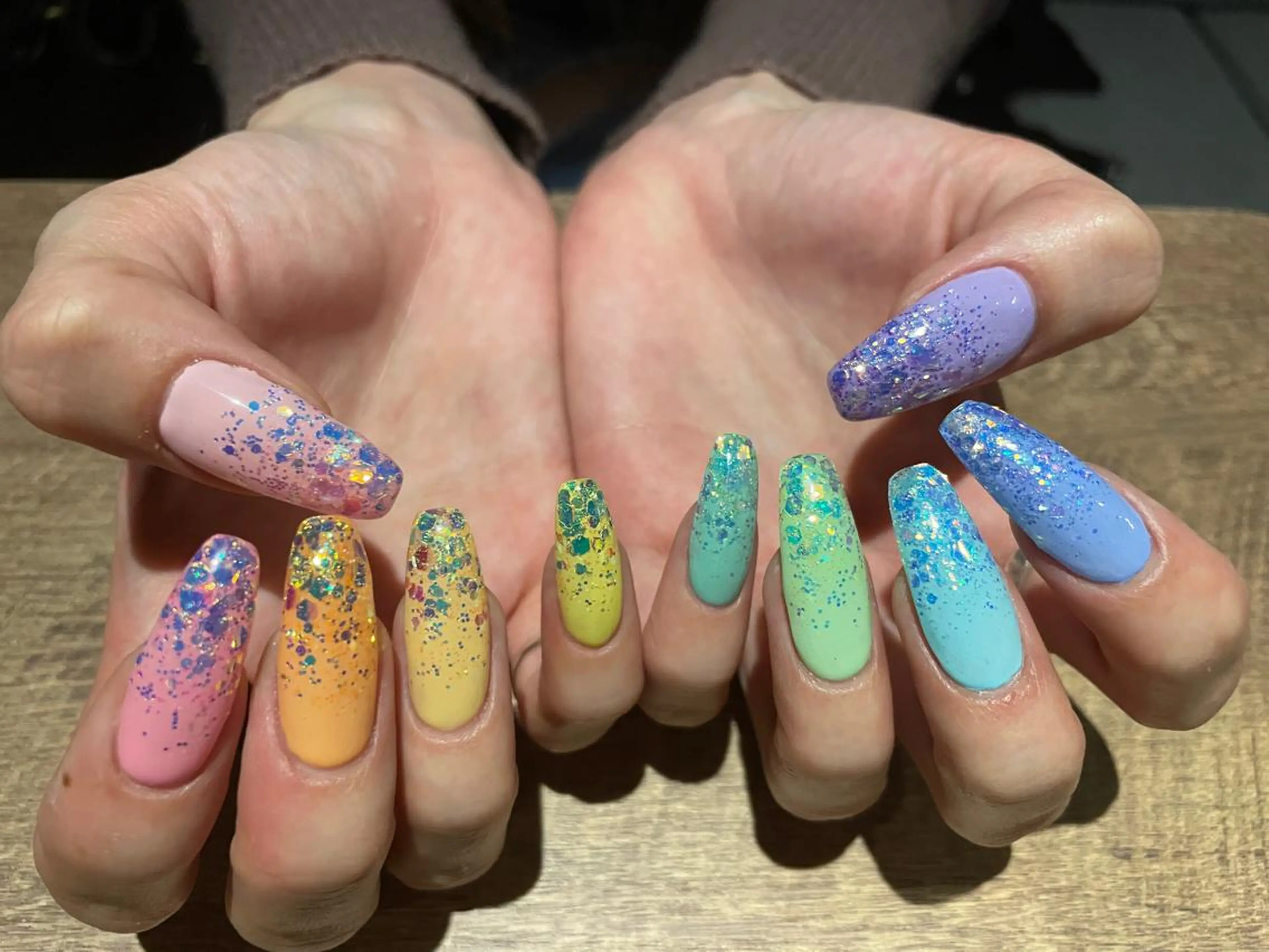 ネイル グラデーション ラメ(グリッター) パステルネイル ハンドネイル フットネイル Nail salon LuaRのネイルデザイン