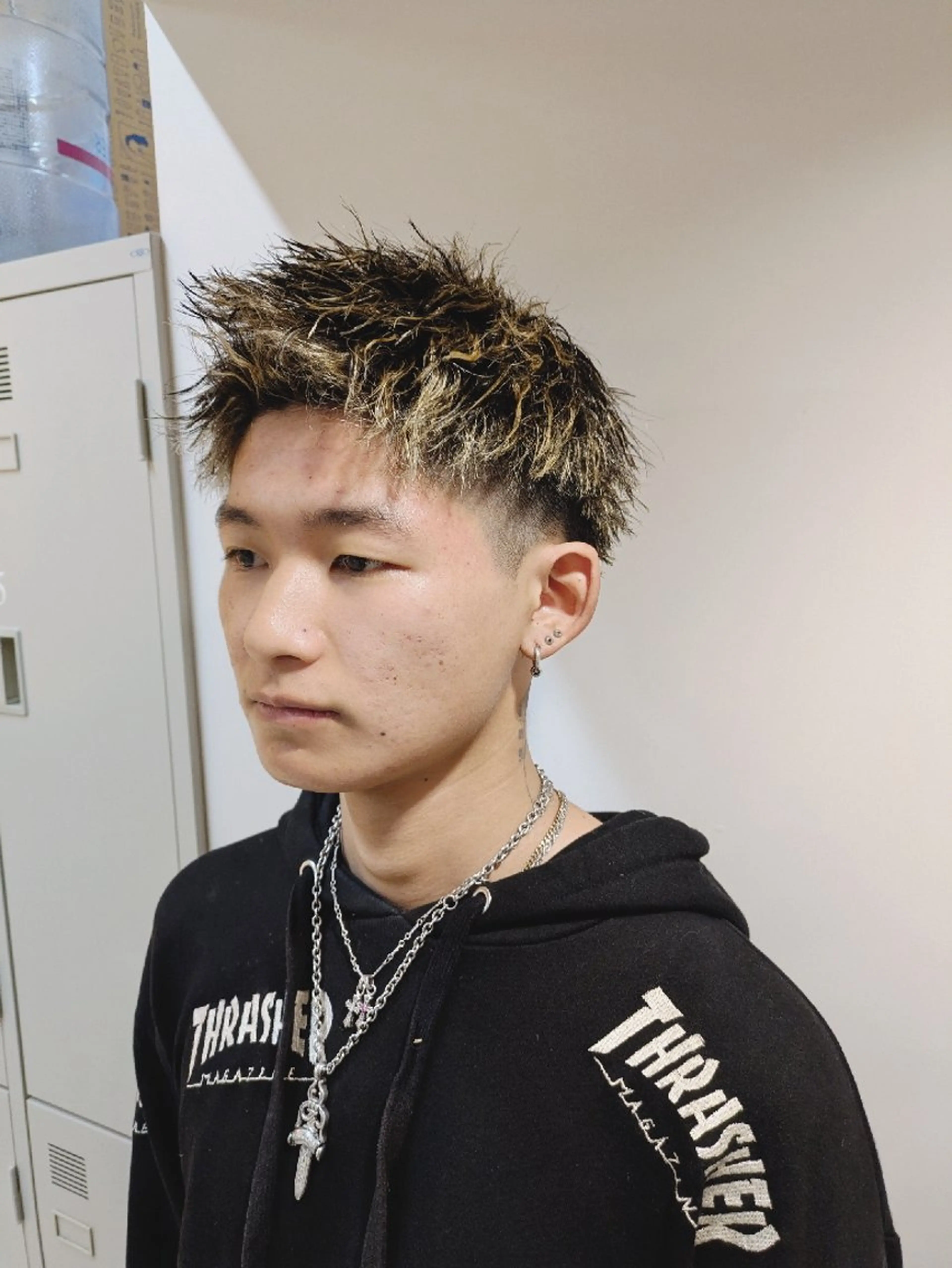 メンズ パーマ ショート カラー メンズハイライト ハイライトカラー ハイライト カット ヘアカラー パーマ 髪質改善/メンズヘア TAKAHIROのヘアスタイル